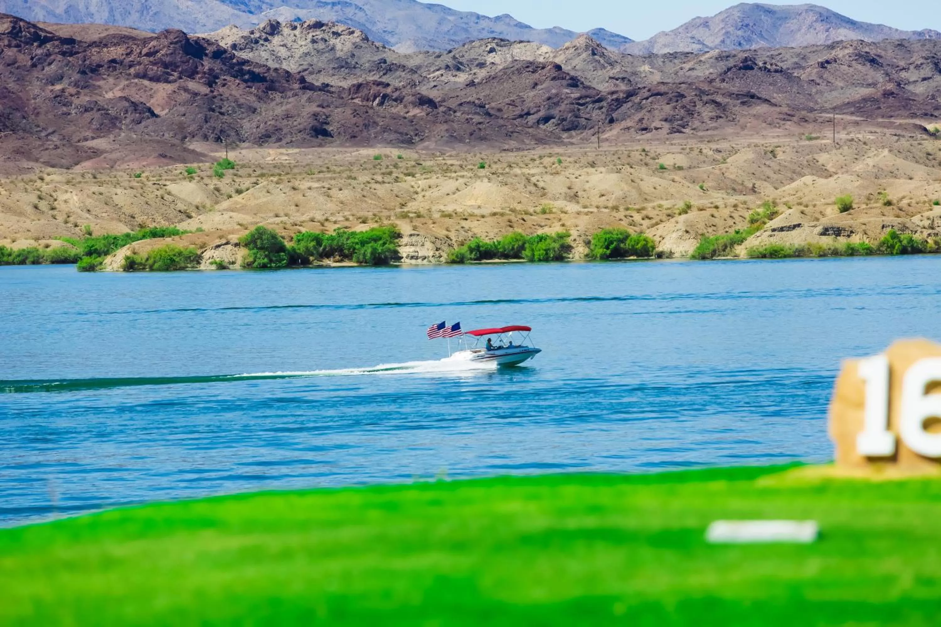 Area and facilities in The Nautical Beachfront Resort