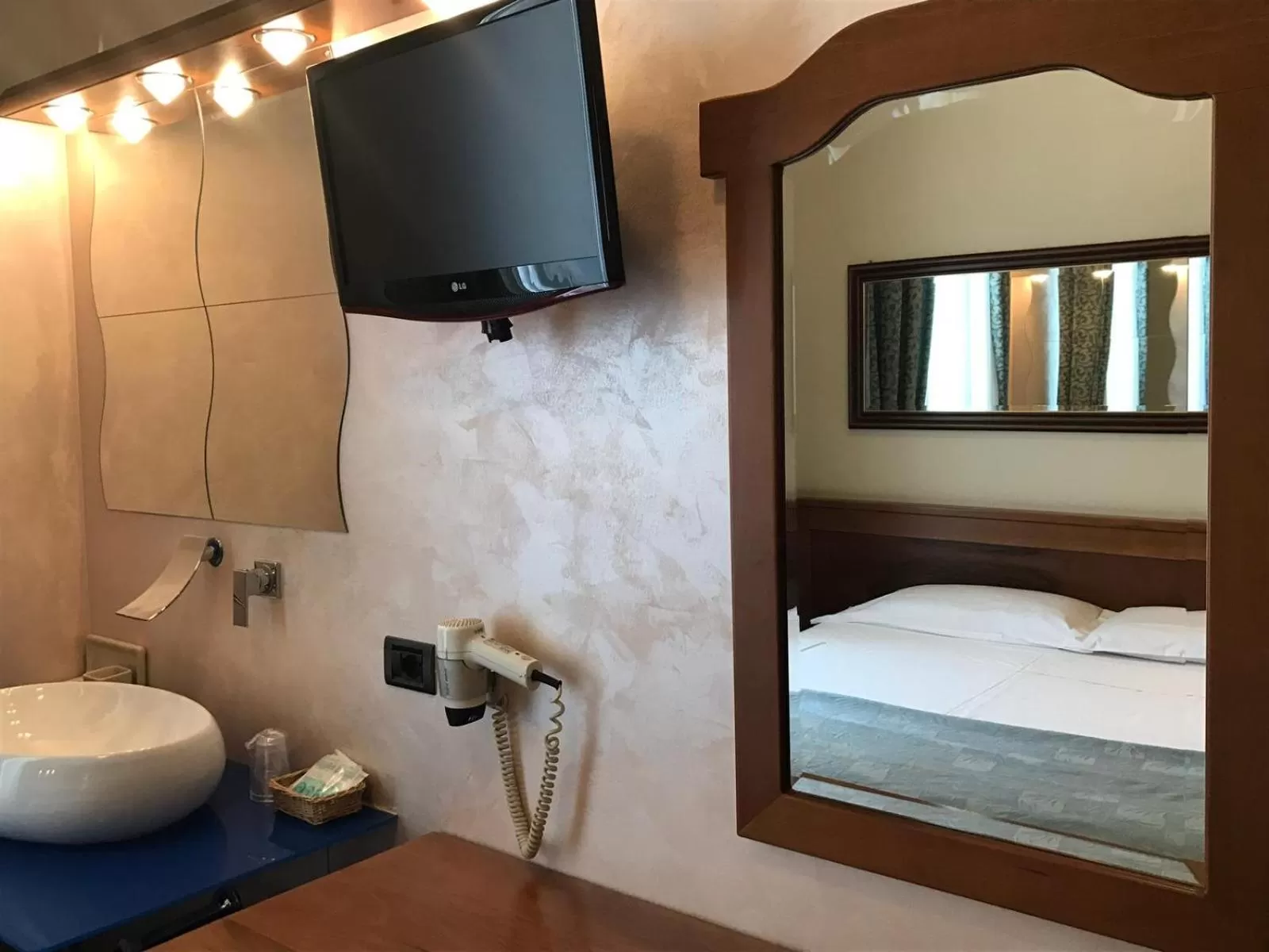 Bed in Hotel Al Sole Terme