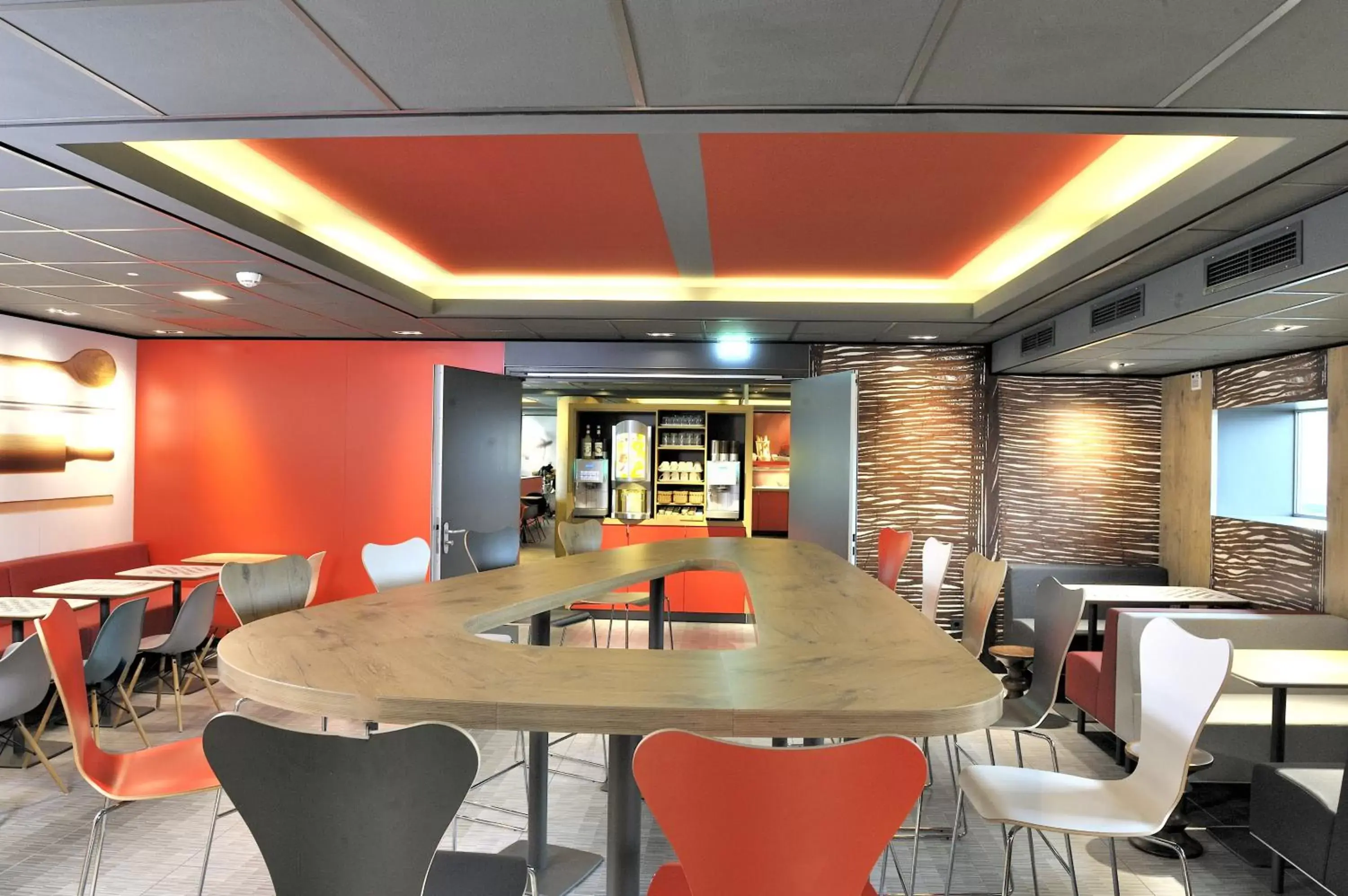 Lounge or bar in ibis Amsterdam City West