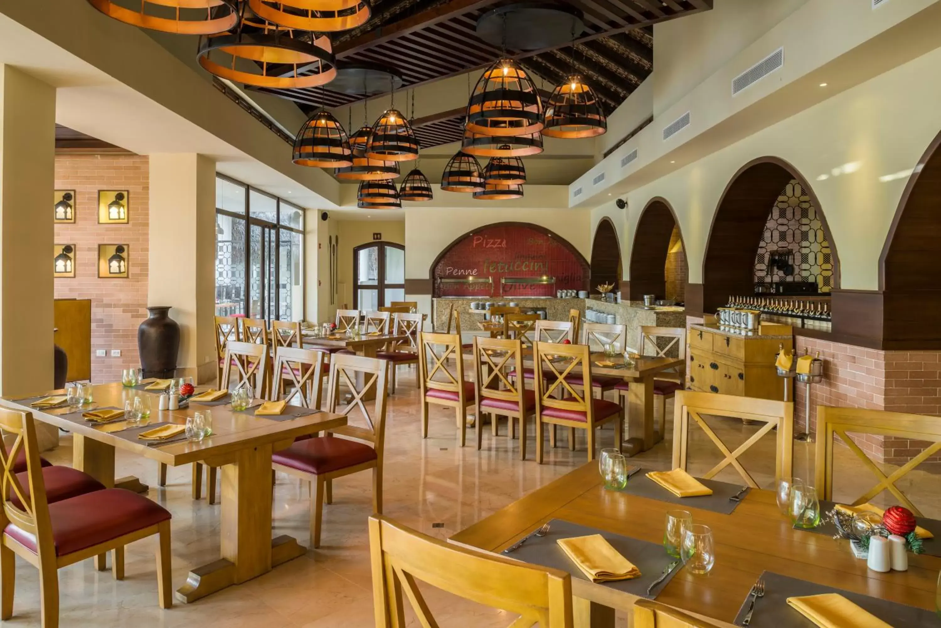 Restaurant/Places to Eat in Royalton Punta Cana, An Autograph Collection All-Inclusive Resort & Casino