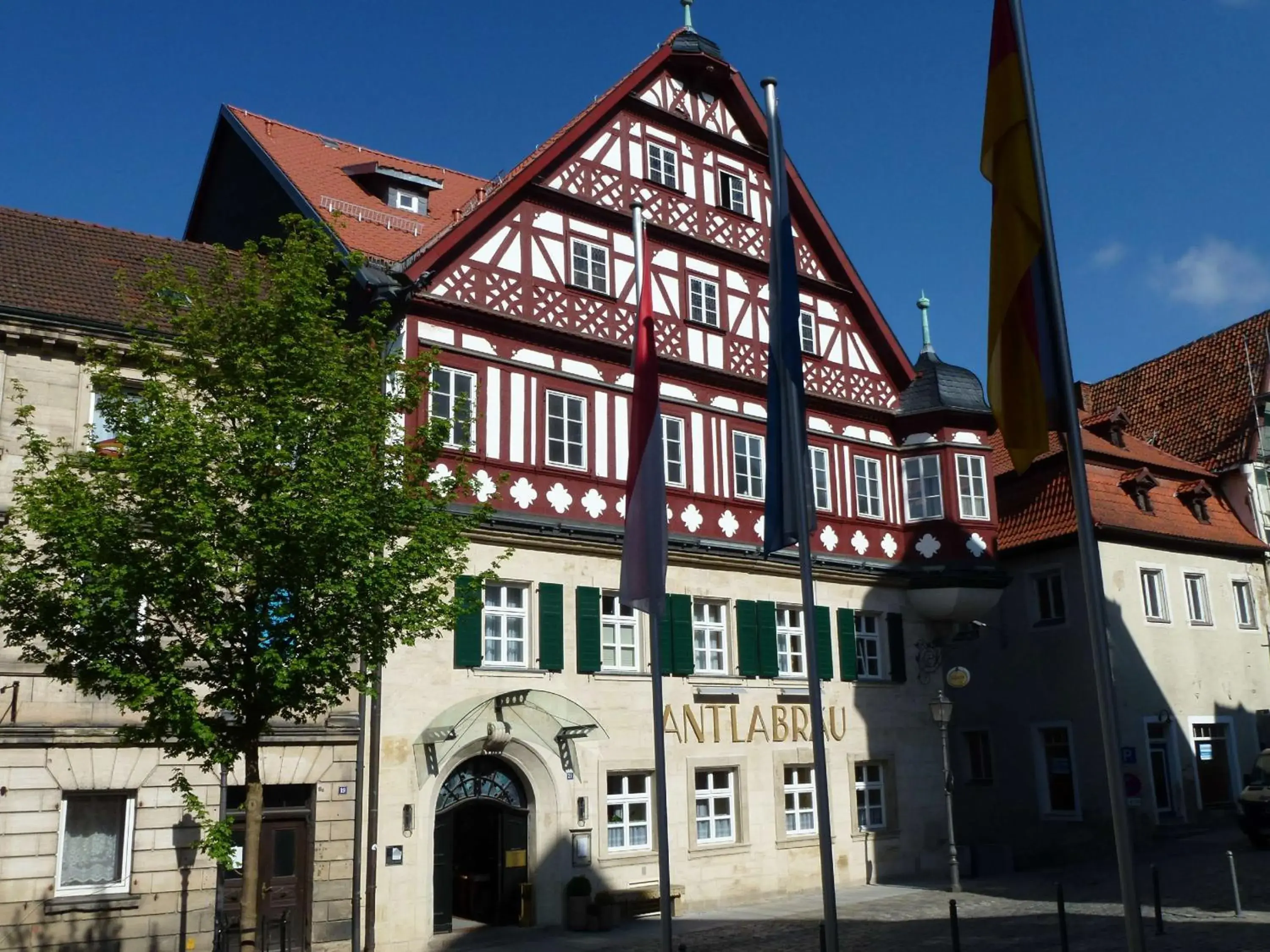 Restaurant/places to eat, Property Building in Die Kronacher Stadthotels