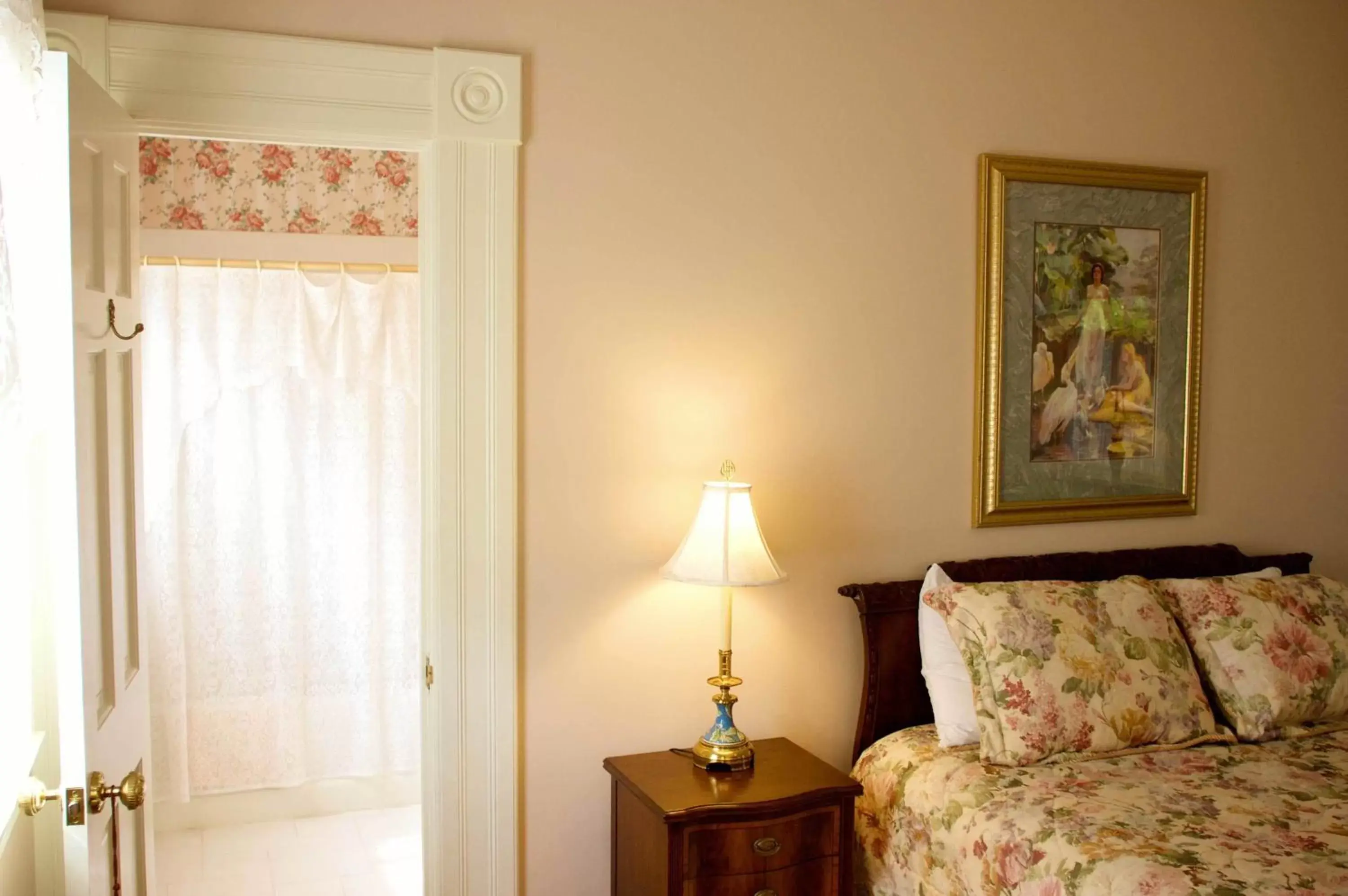 Seating Area in Lookaway Inn