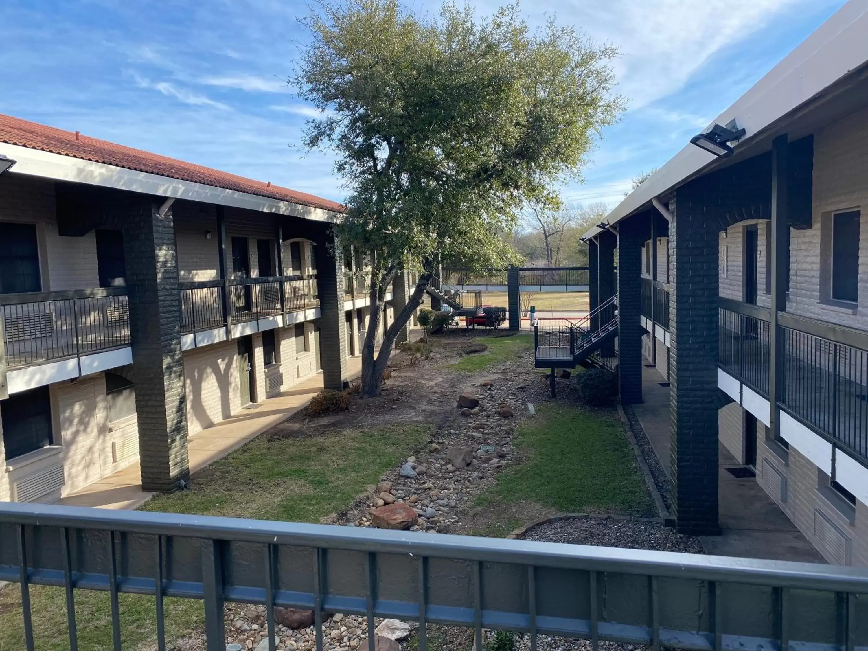 Property building in La Quinta Inn by Wyndham Tyler Property building in La Quinta Inn by Wyndham Tyler