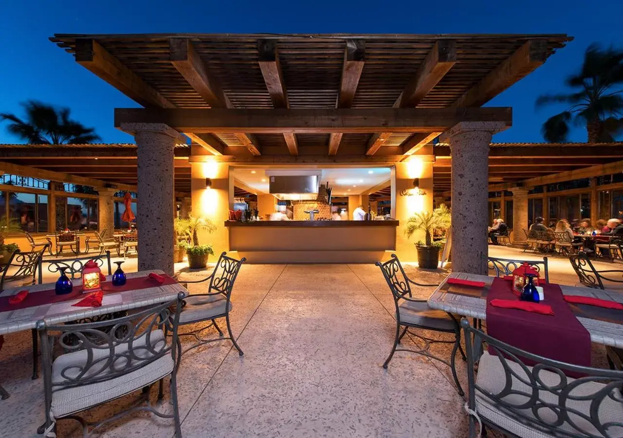 Restaurant/places to eat, Lounge/Bar in Villa Del Palmar At The Islands Of Loreto