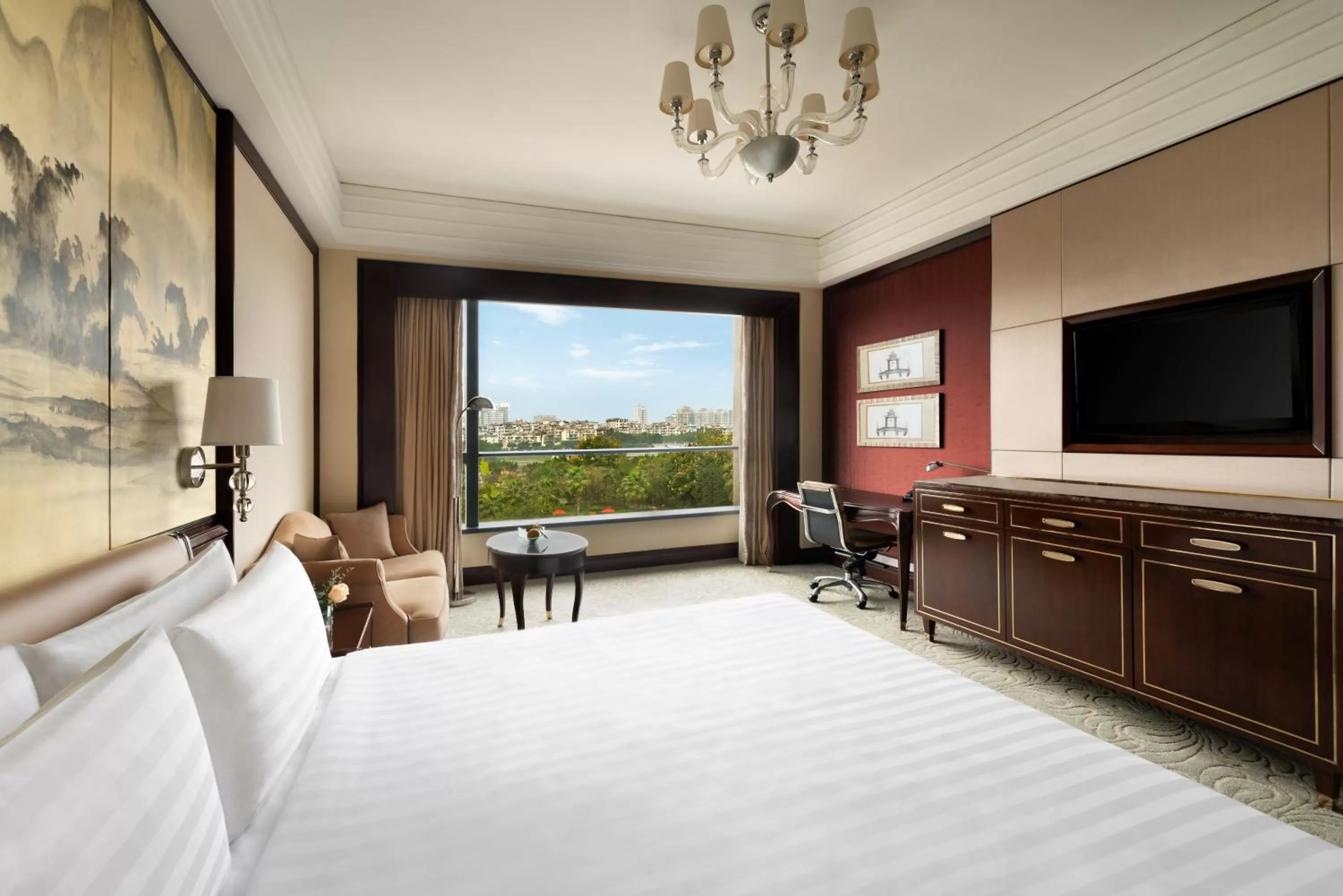 TV and multimedia, Bed in Shangri-La Guilin