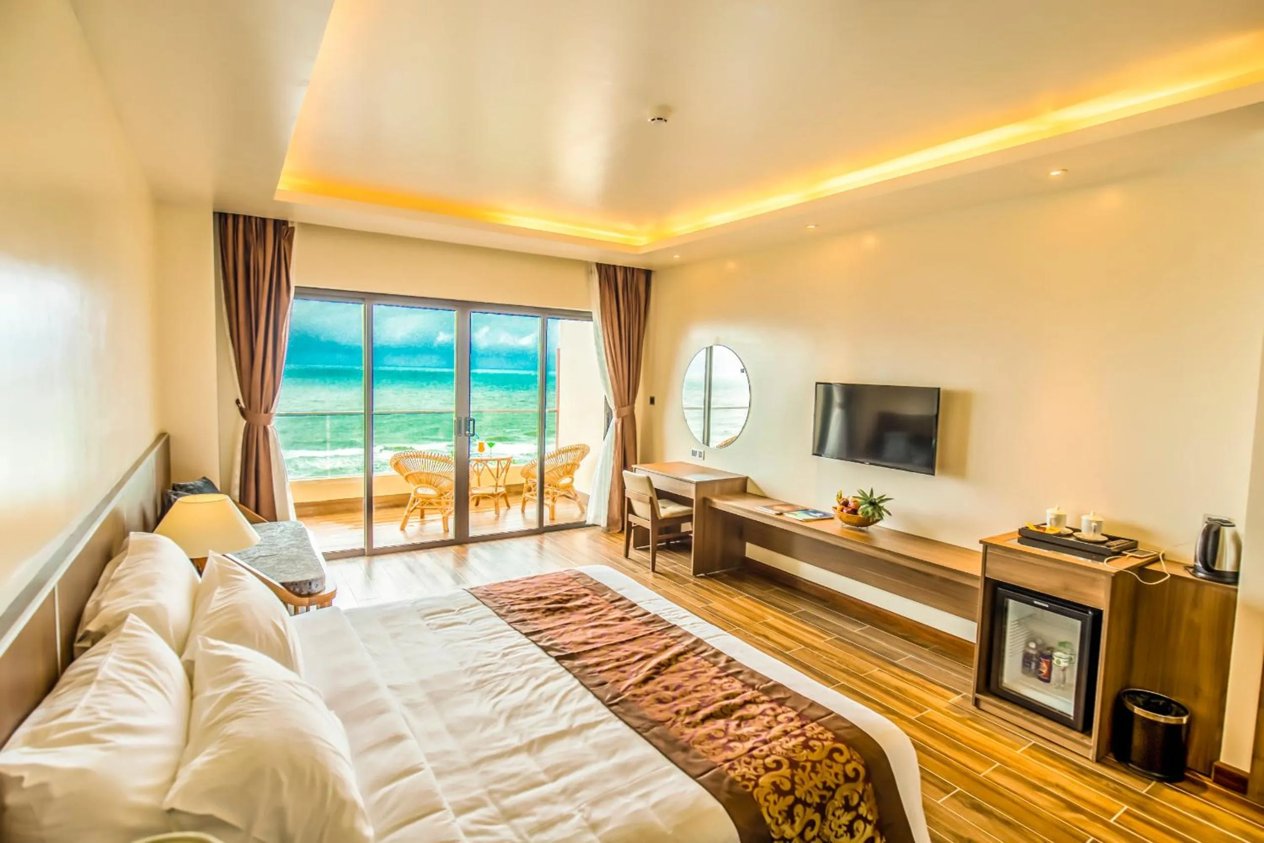 Bed in Coral Bay Resort