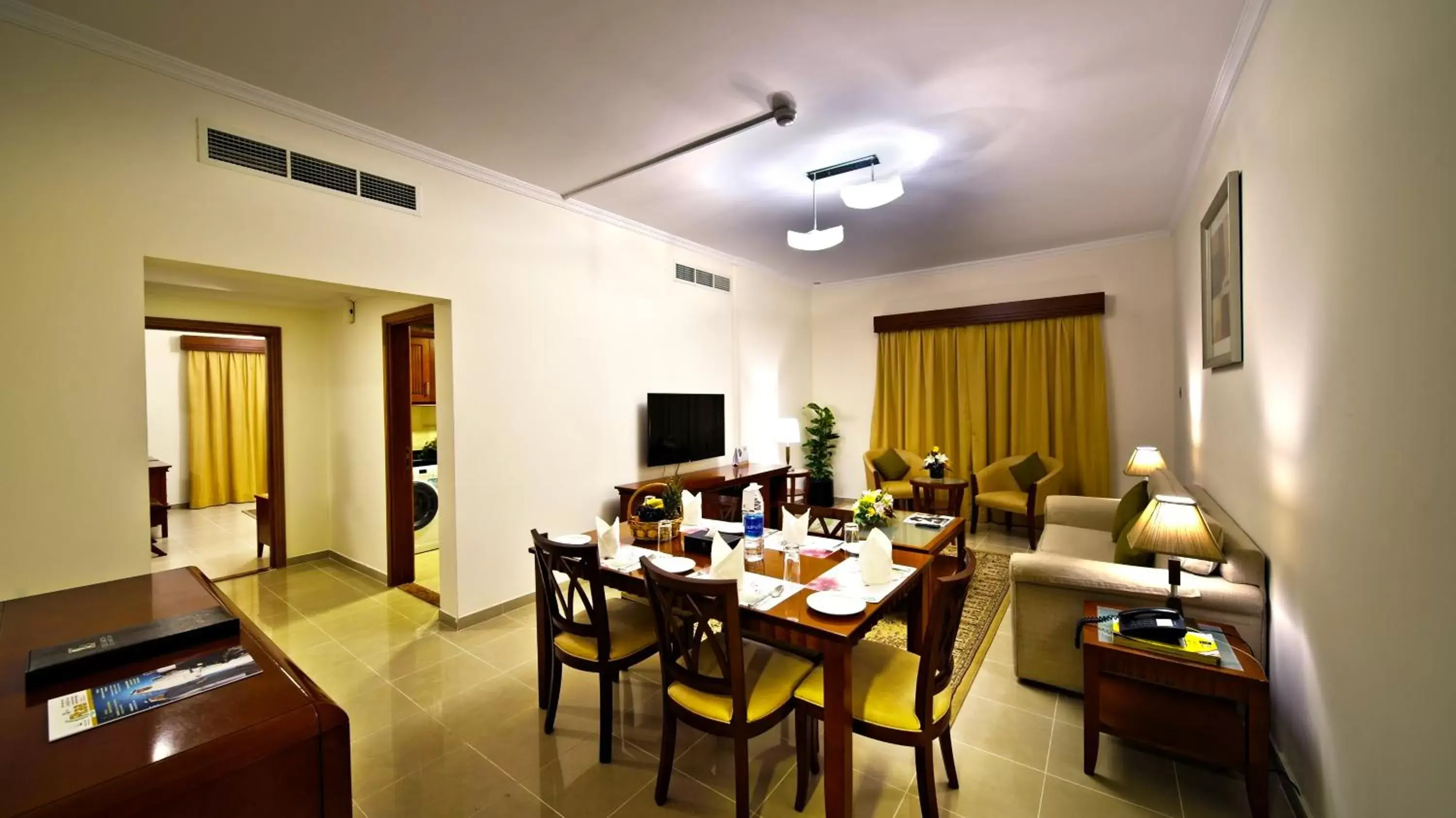 Dining Area in Rose Garden Hotel Apartments - Bur Dubai
