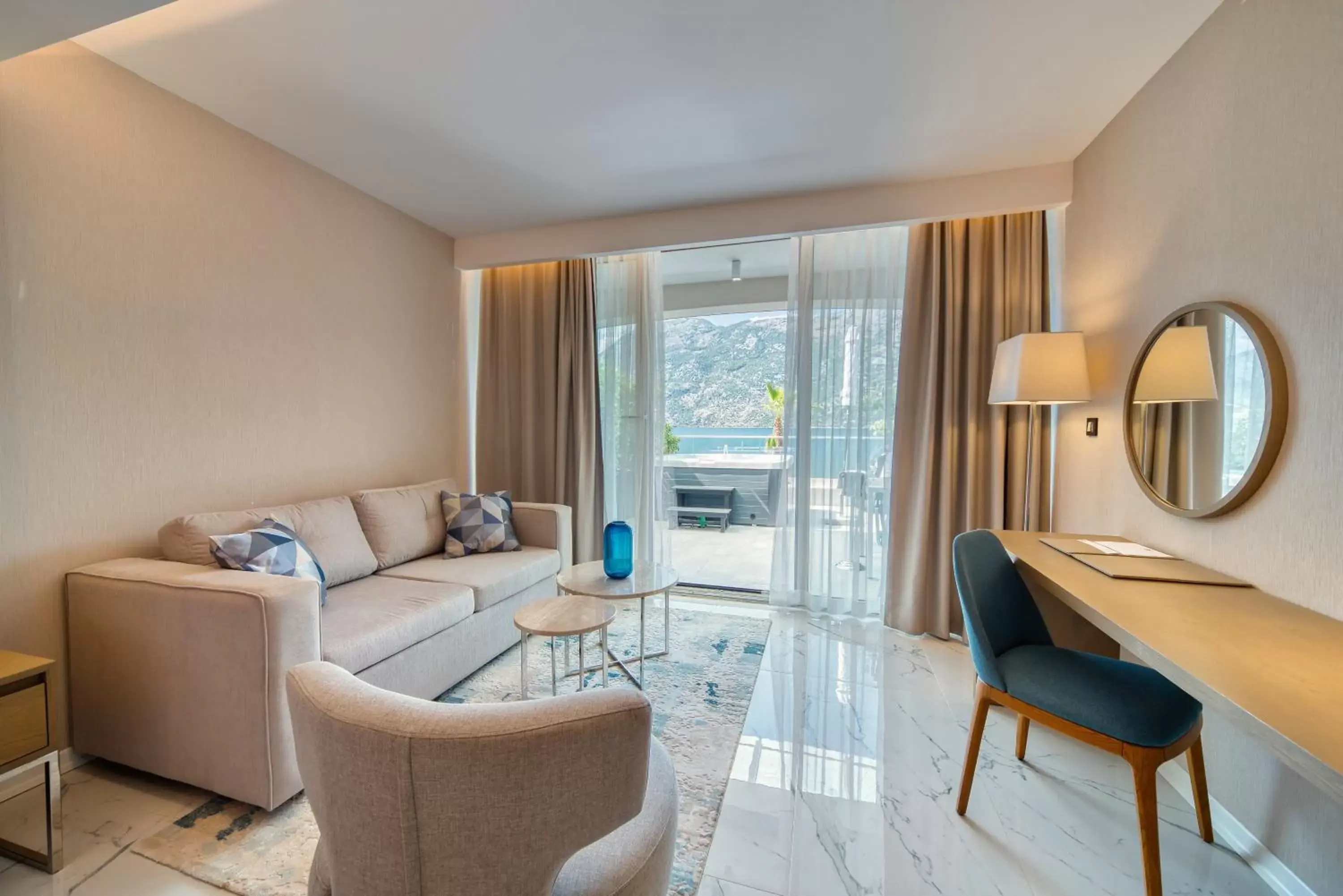 Living room in Hyatt Regency Kotor Bay Resort Living room in Hyatt Regency Kotor Bay Resort