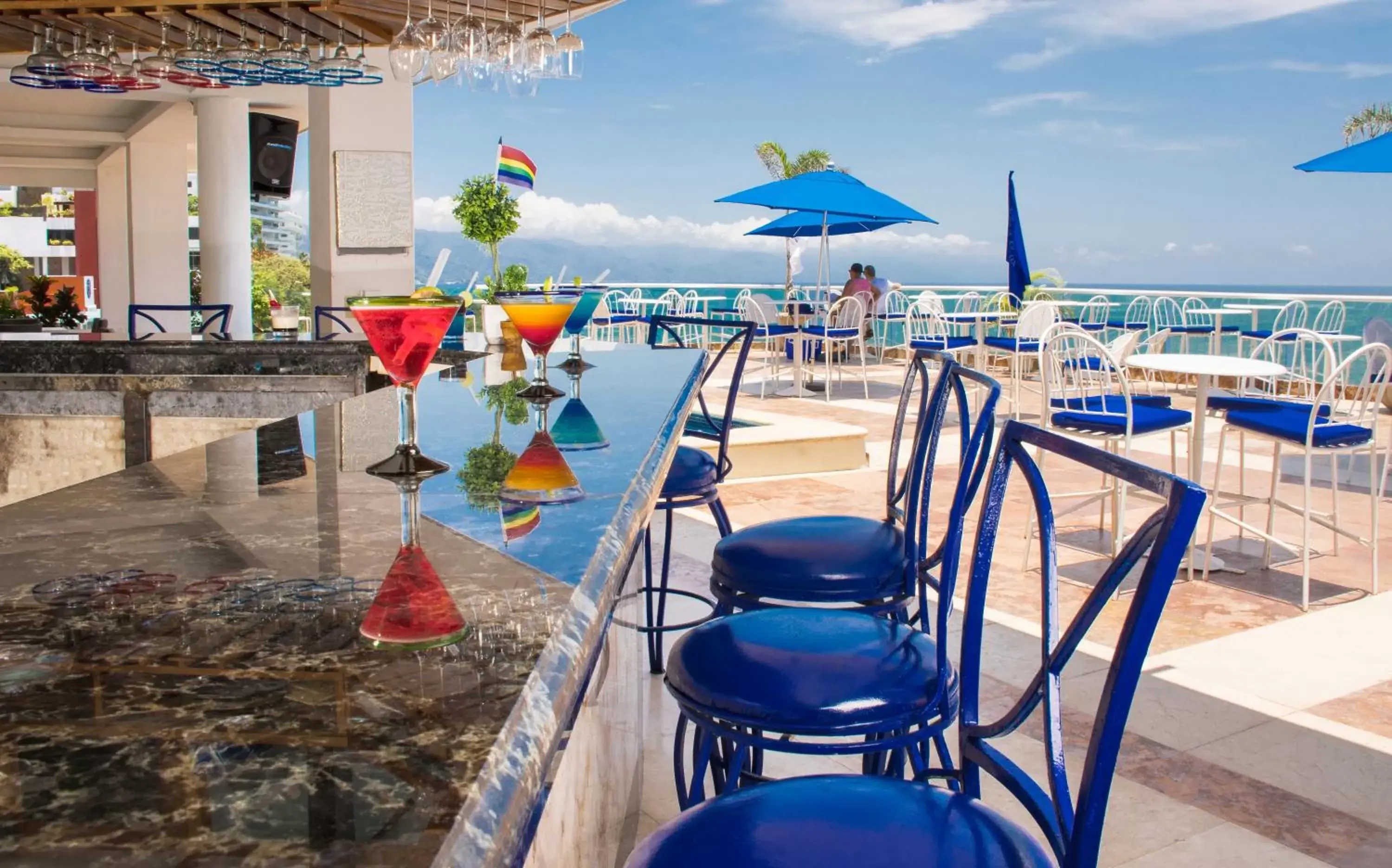 Alcoholic drinks in Blue Chairs Resort by the Sea - Adults Only