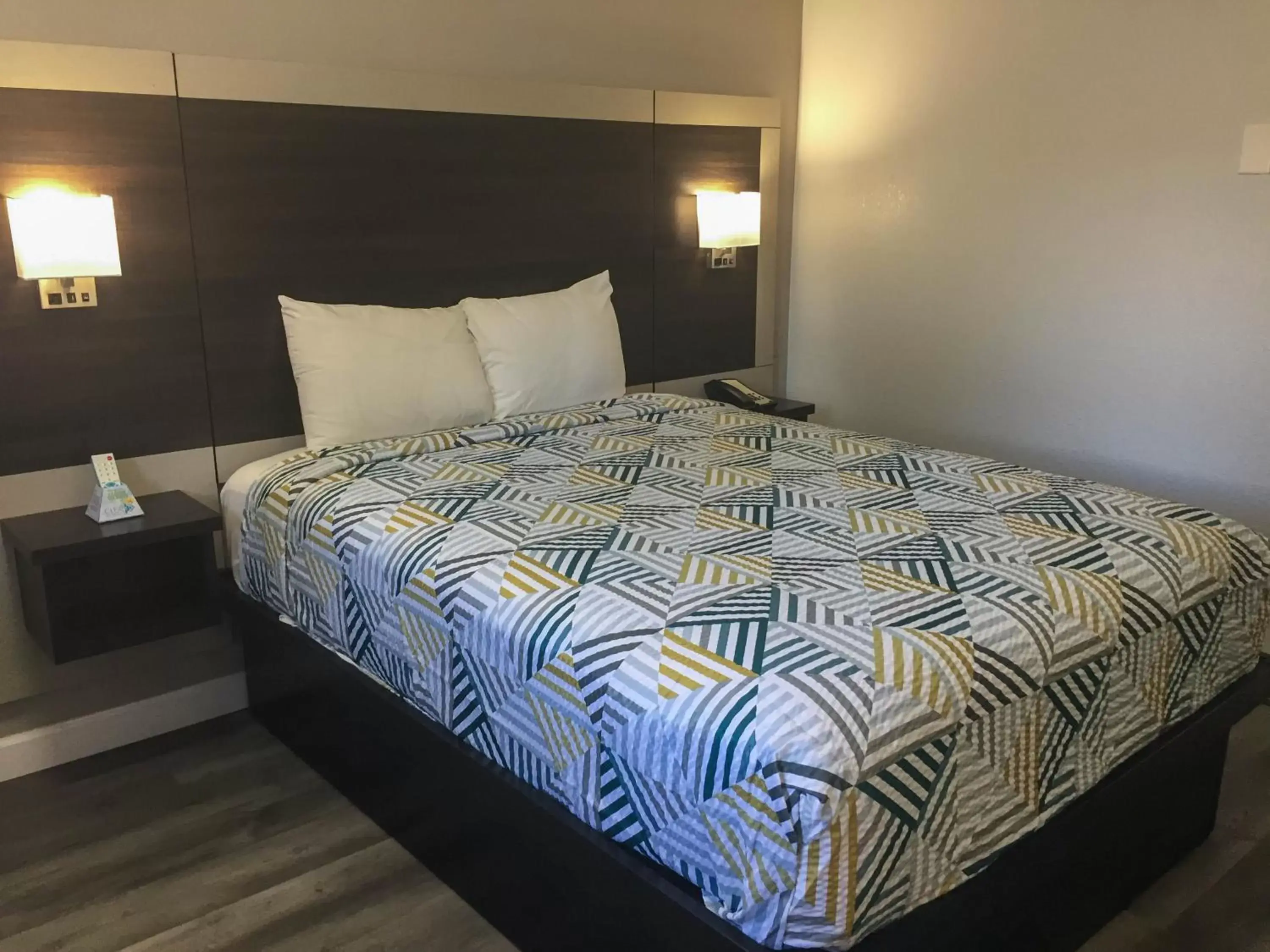 Motel 6-Burnsville, MN Motel 6-Burnsville, MN