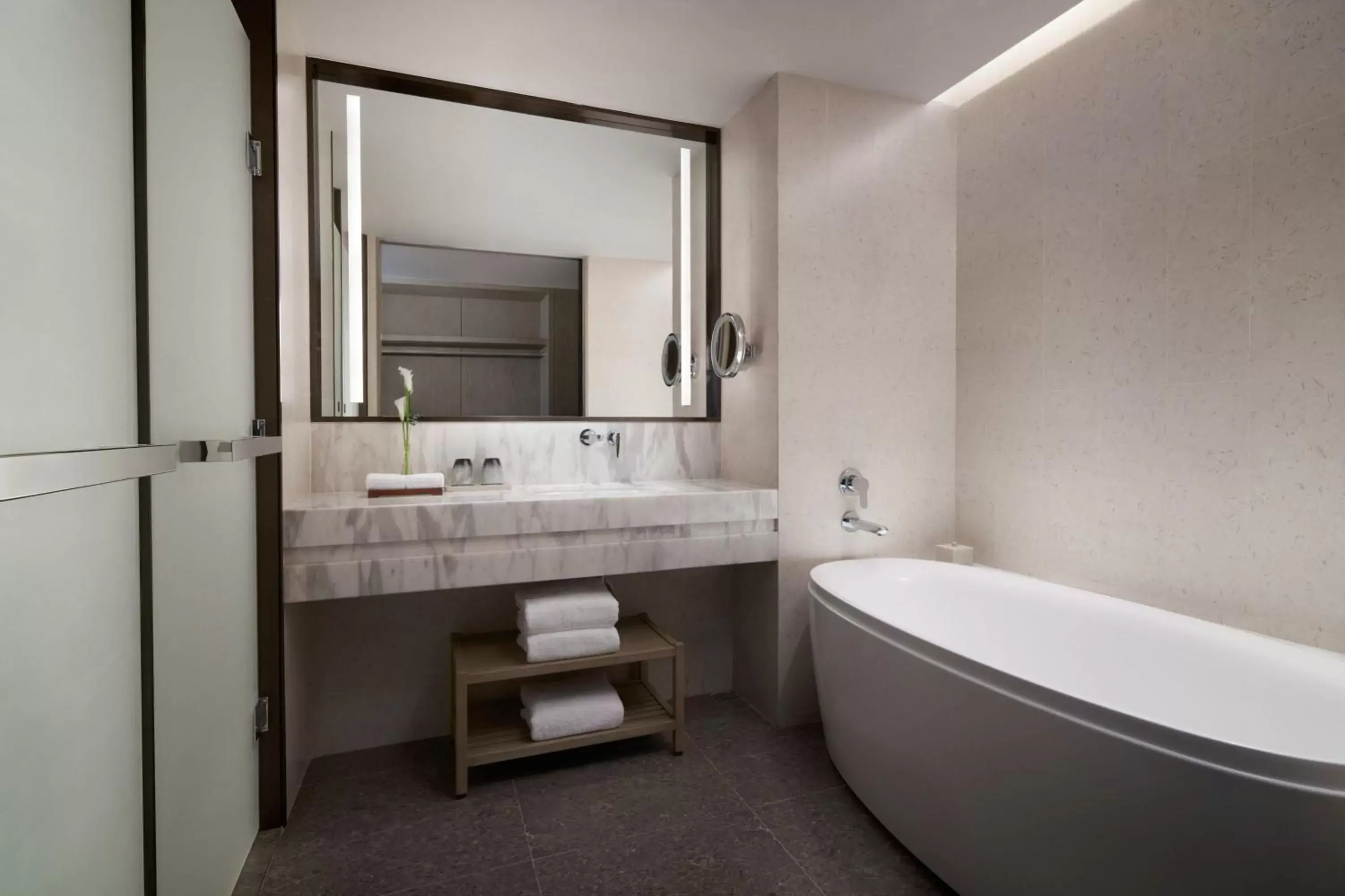 Bathroom in Sanya Marriott Yalong Bay Resort & Spa