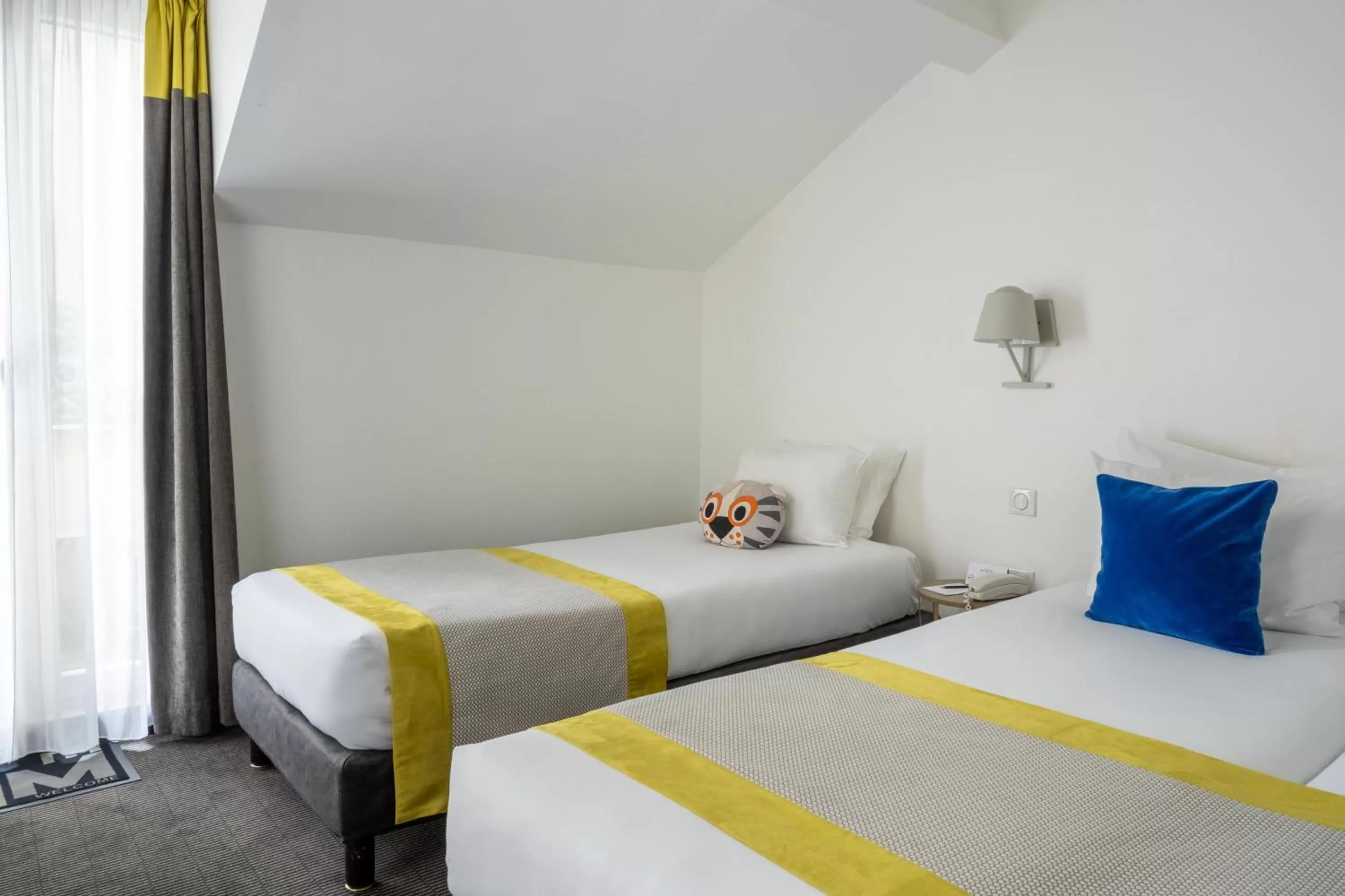 Bedroom, Bed in Hotel George - Astotel