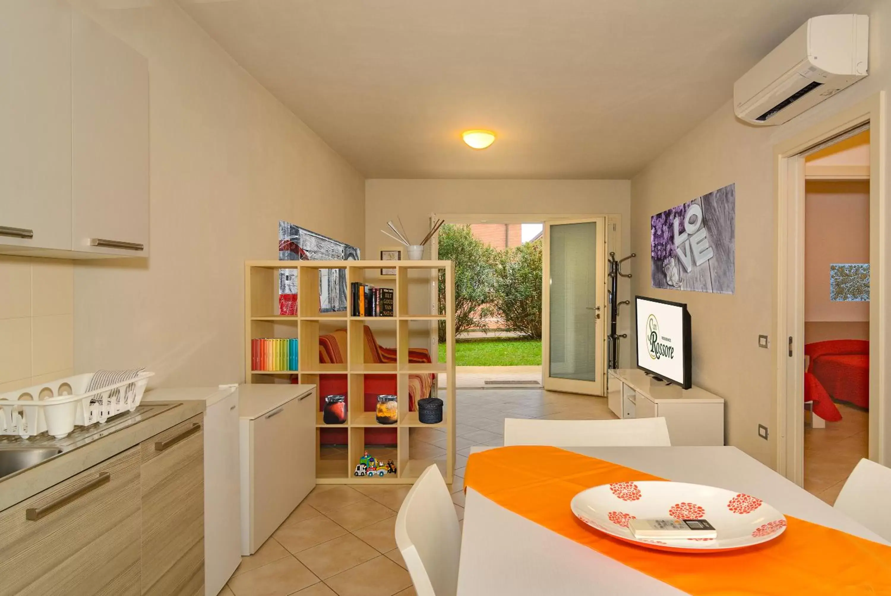 Dining area in Residence San Rossore