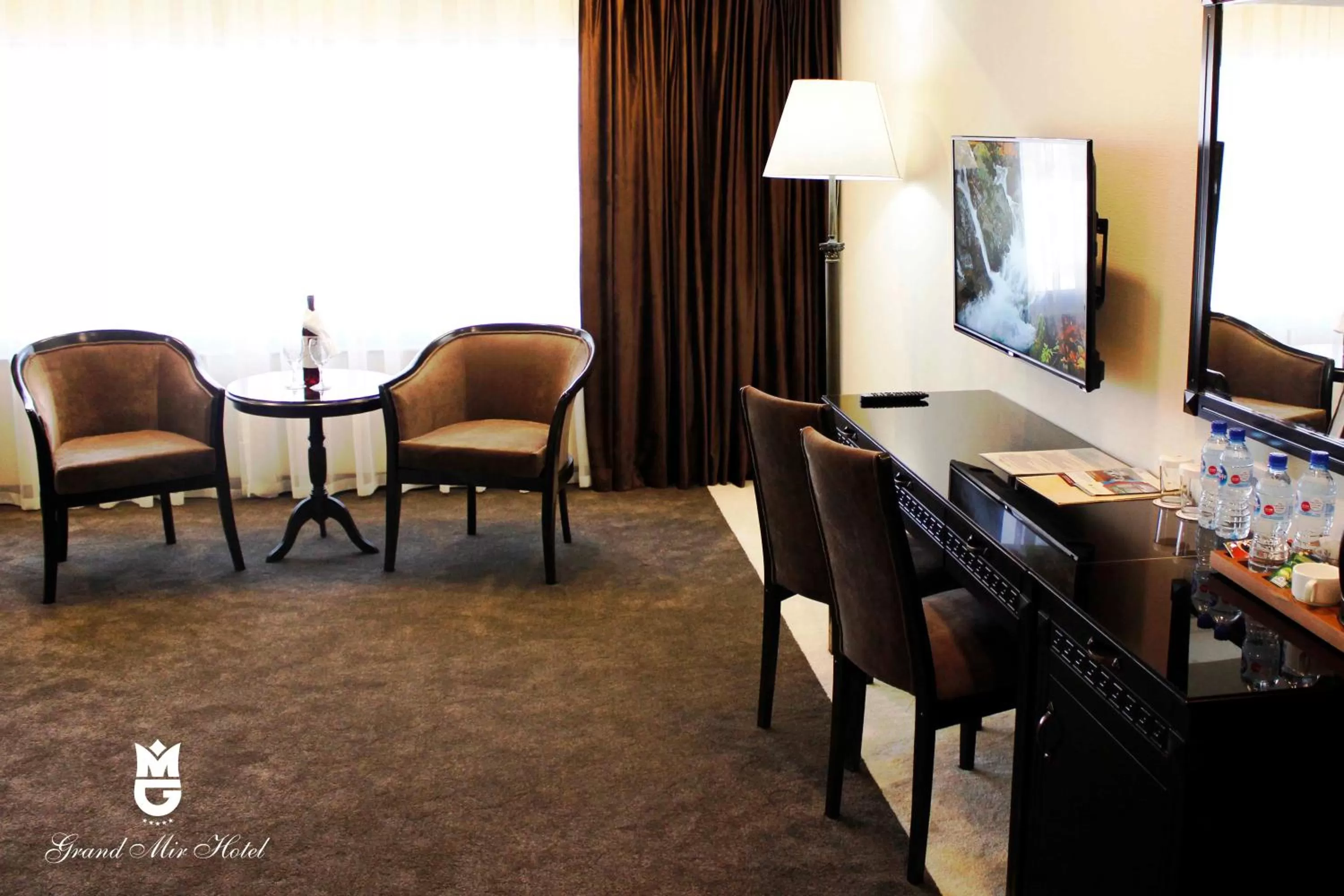 Seating area in Grand Mir Hotel