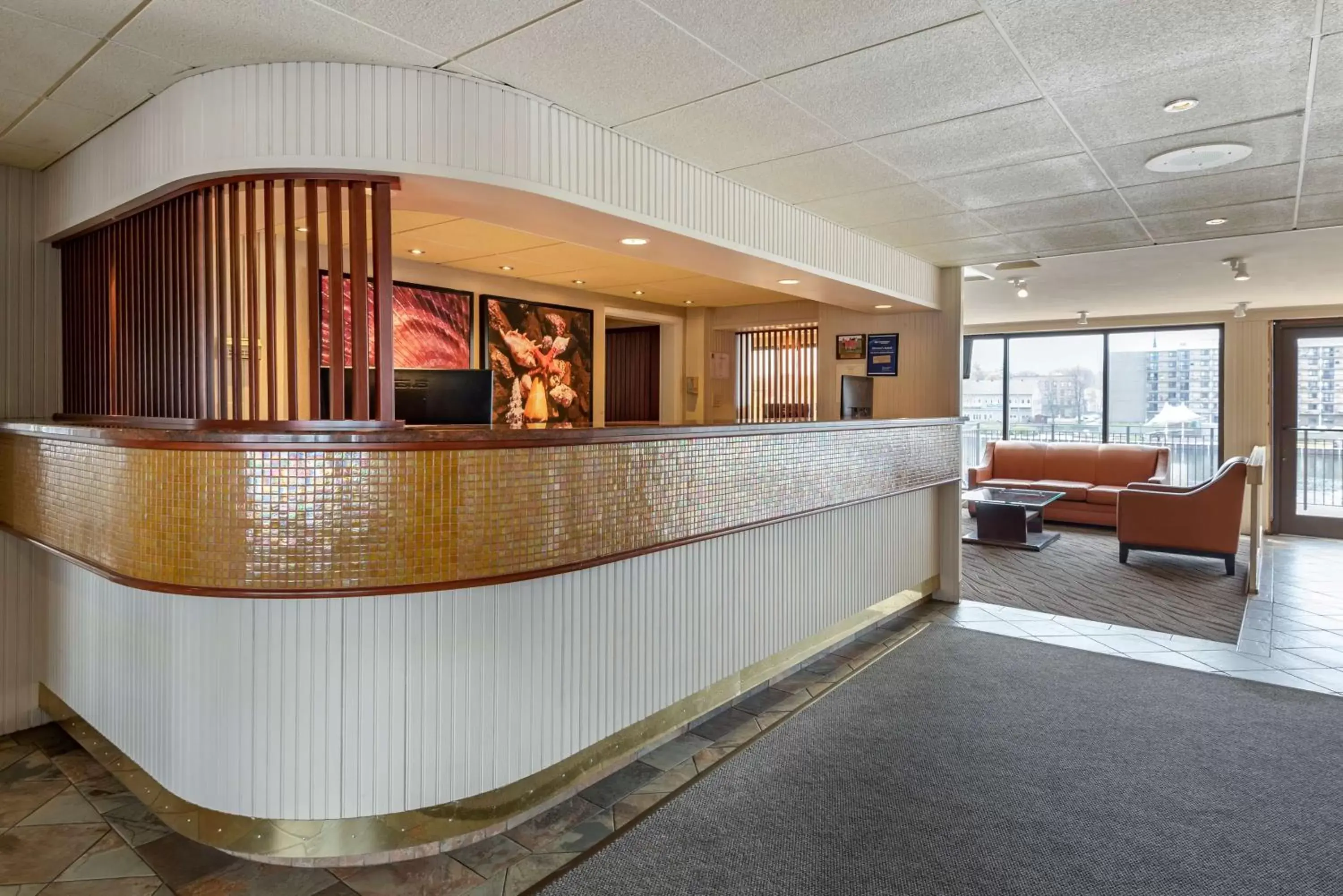 Lobby or reception, Lobby/Reception in Best Western Plus Oswego Hotel and Conference Center