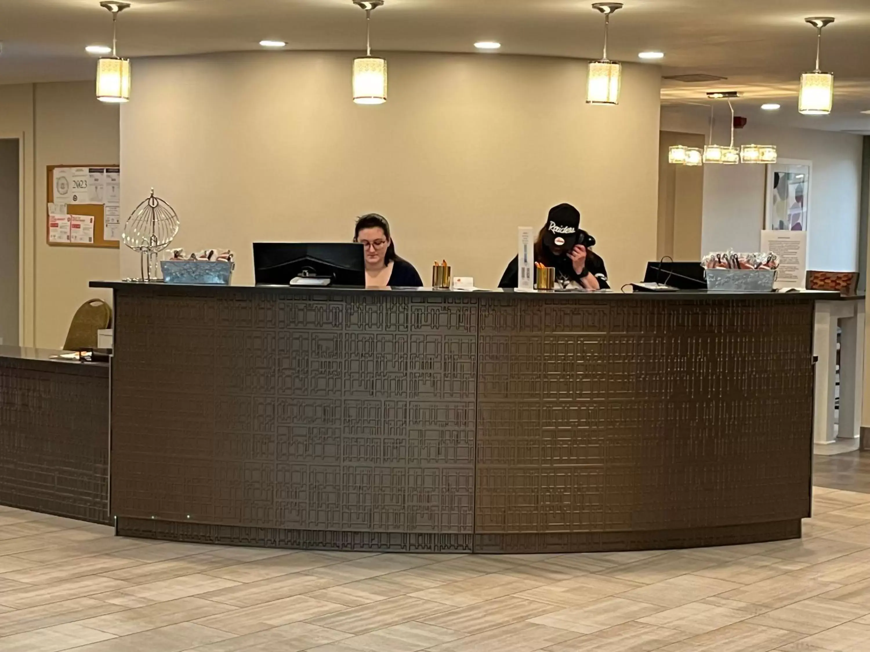 Lobby or reception, Lobby/Reception in Orangewood Inn & Suites Kansas City Airport