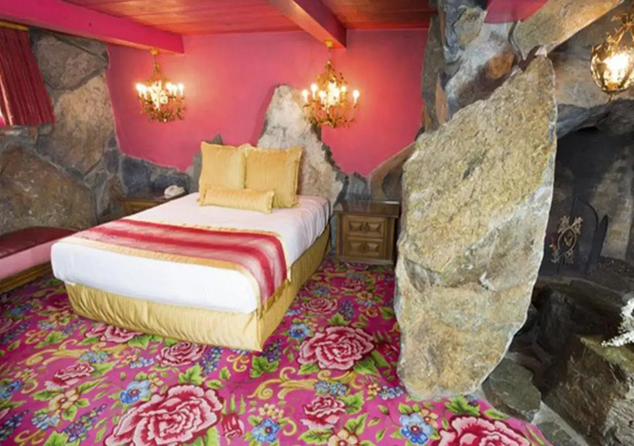 Bed in Madonna Inn