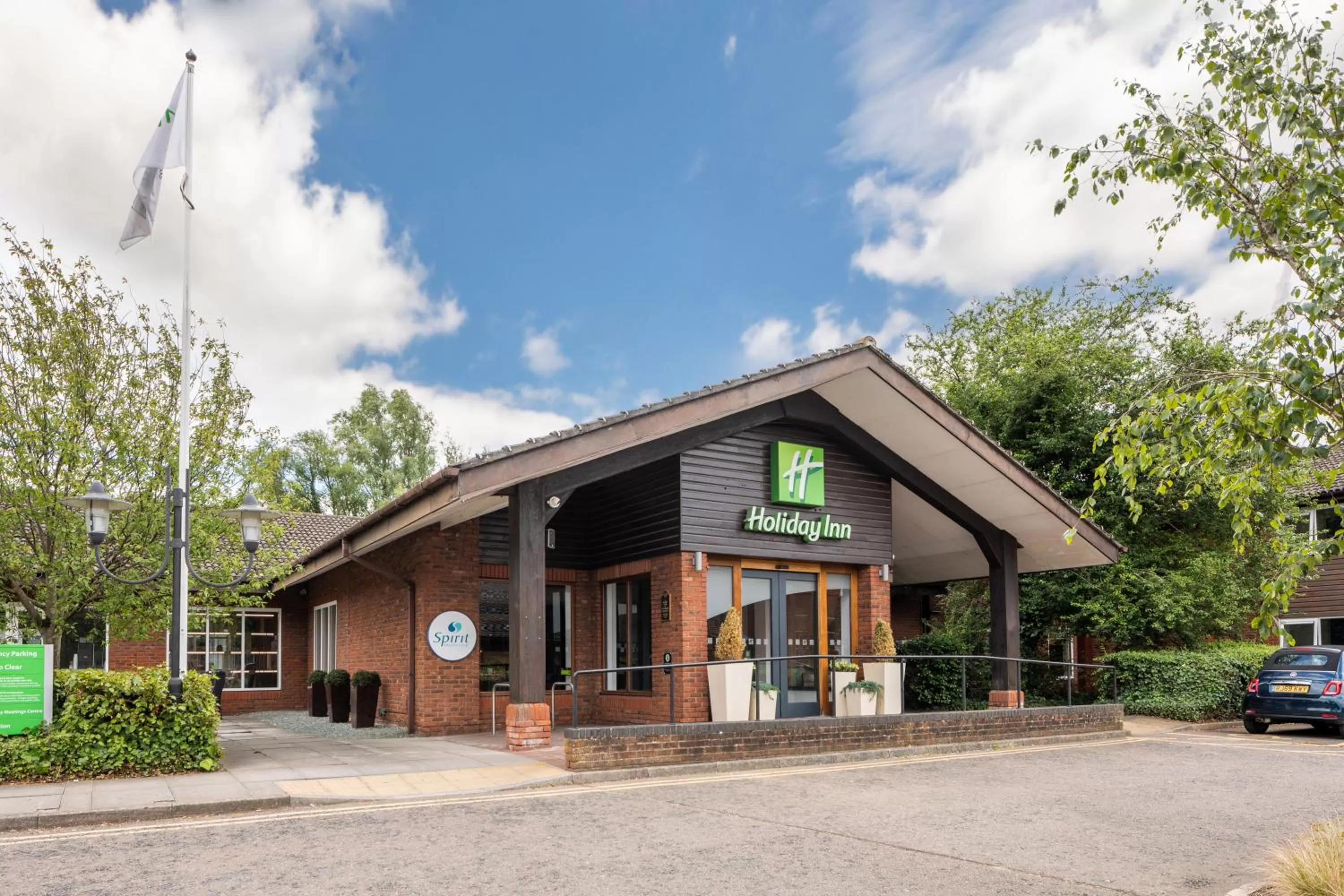 Property building in Holiday Inn Guildford by IHG