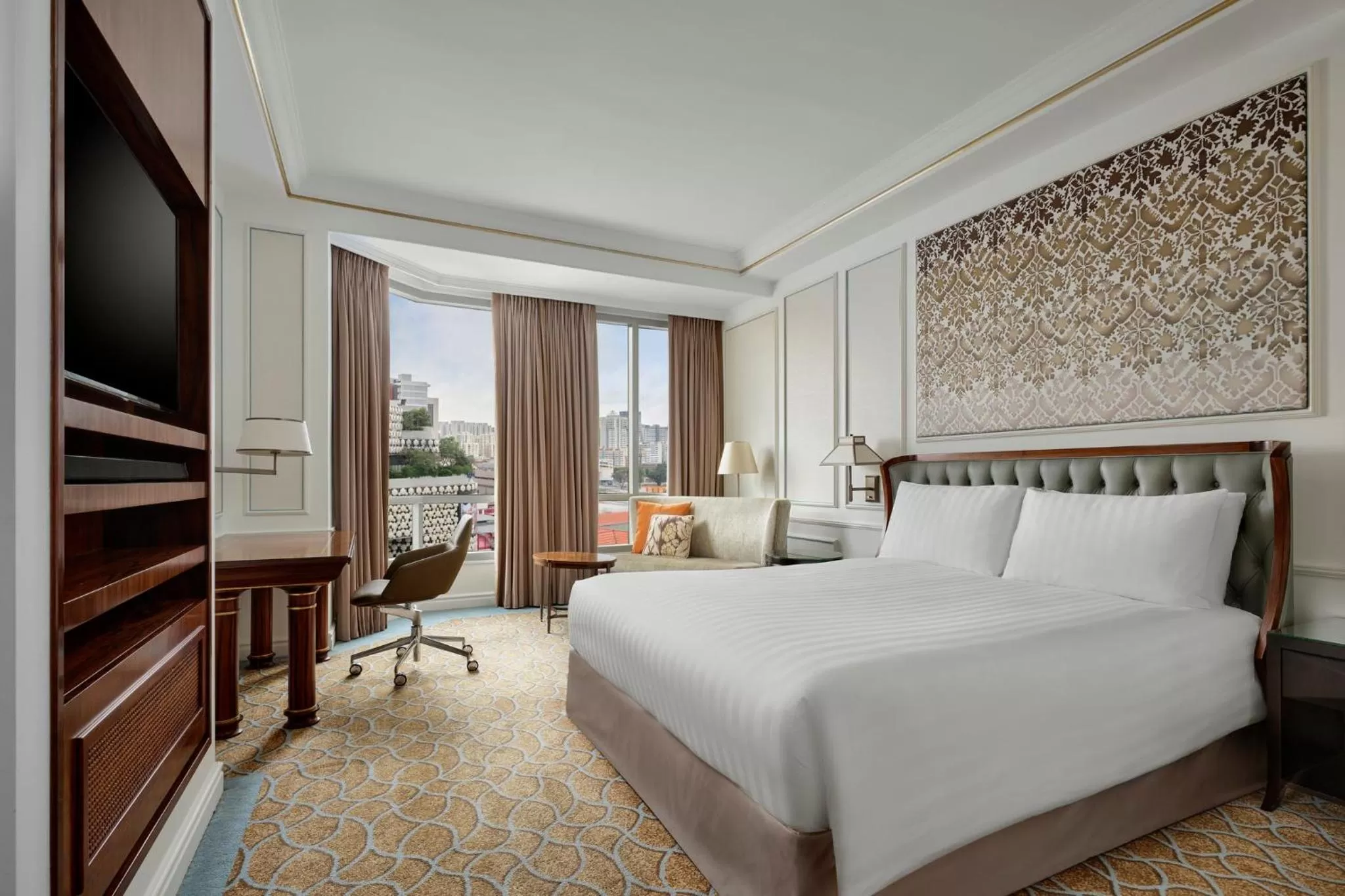 Photo of the whole room, Bed in InterContinental Singapore by IHG