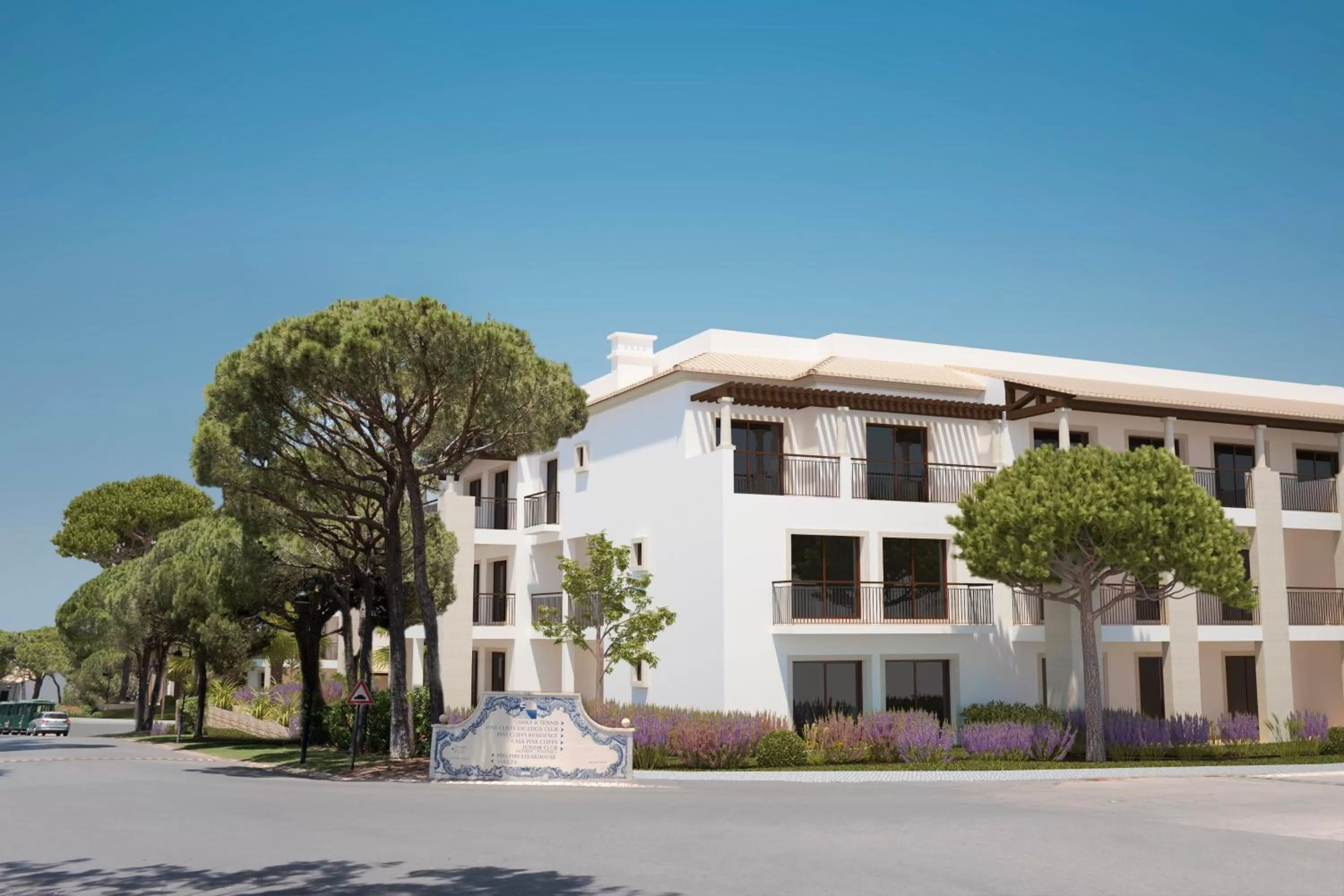 Property building in Pine Cliffs Gardens