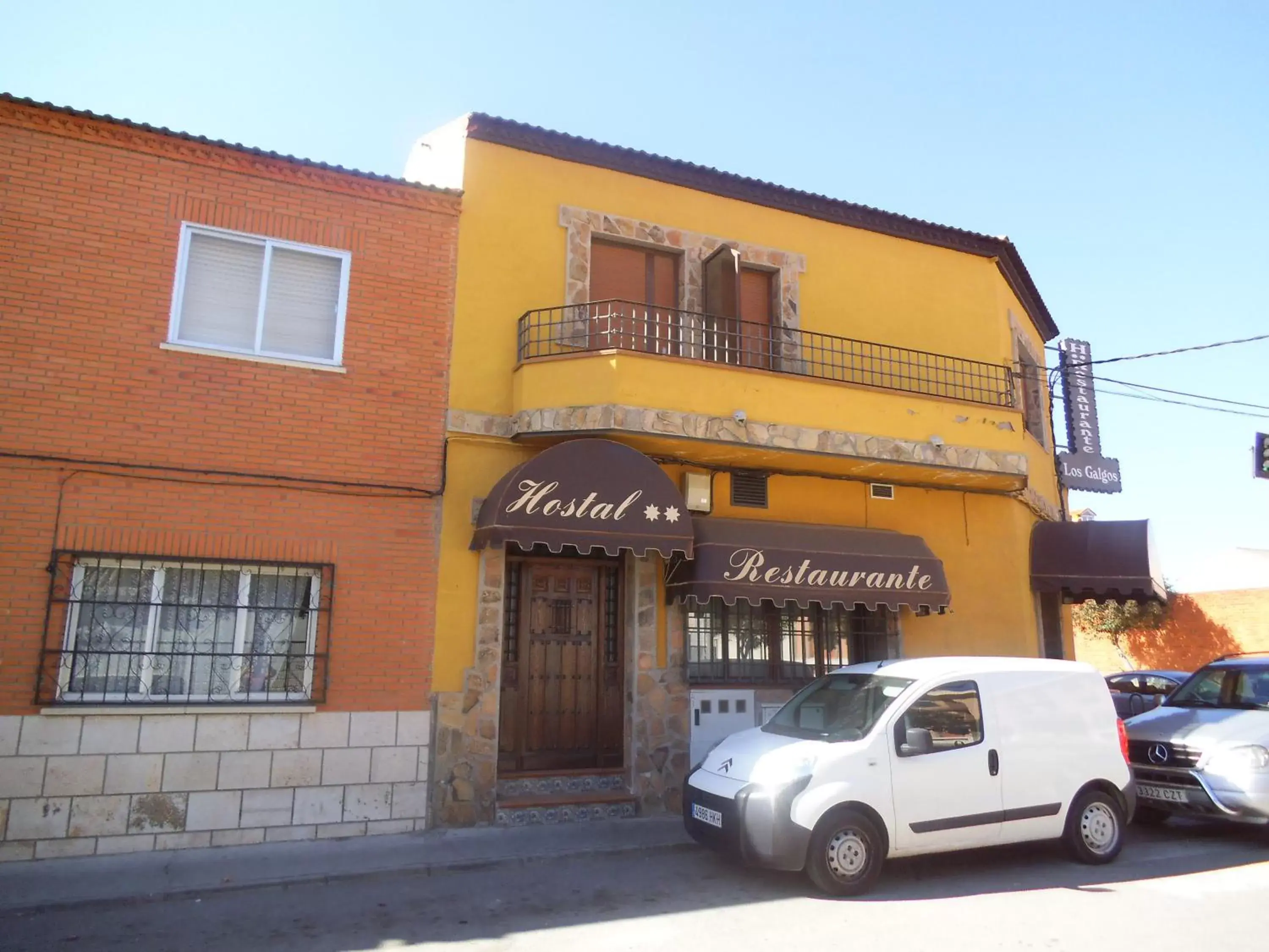 Property Building in Hostal Los Galgos