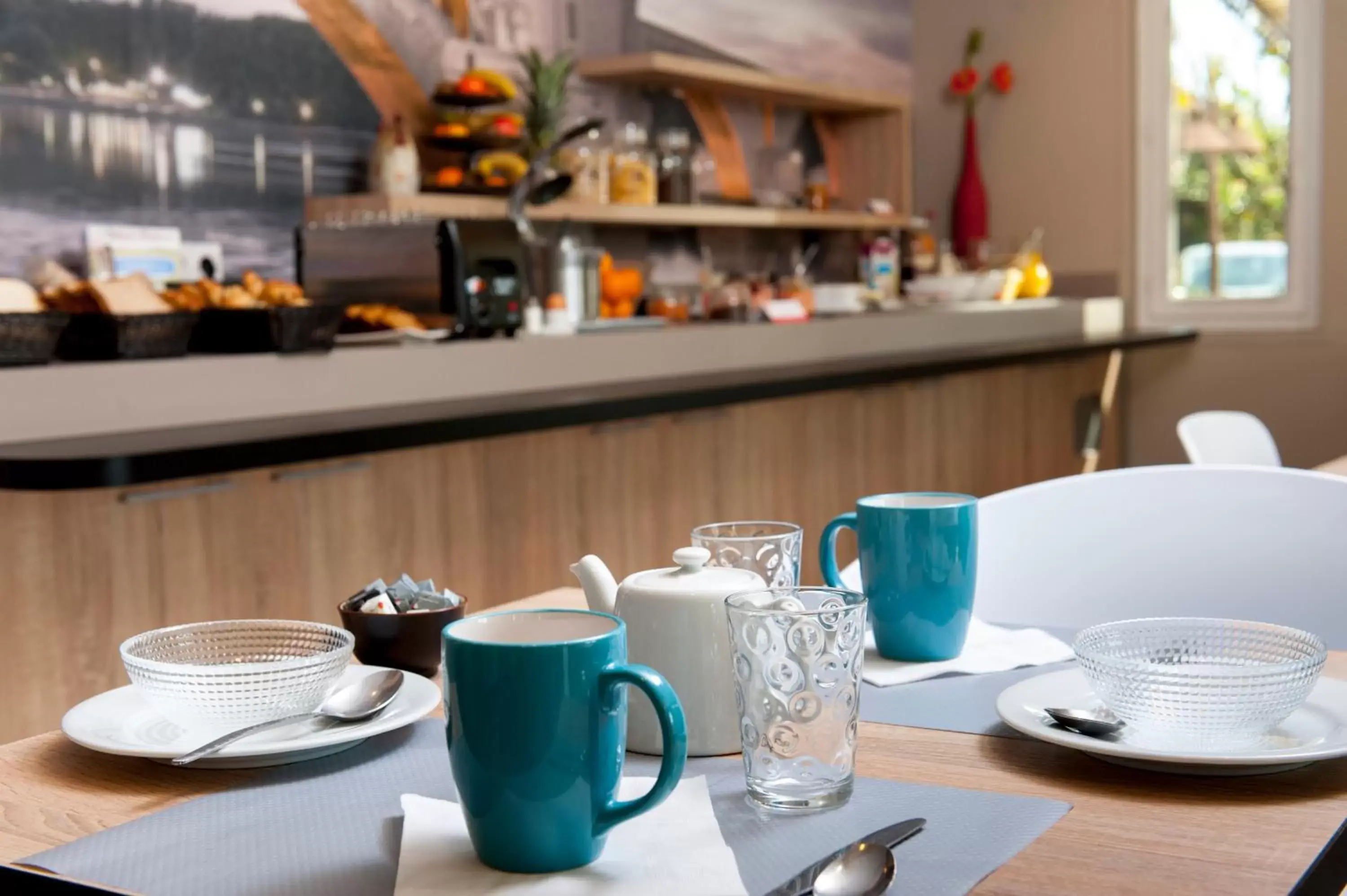 Buffet breakfast, Restaurant/Places to Eat in Brit Hotel Avignon Sud Le Calendal