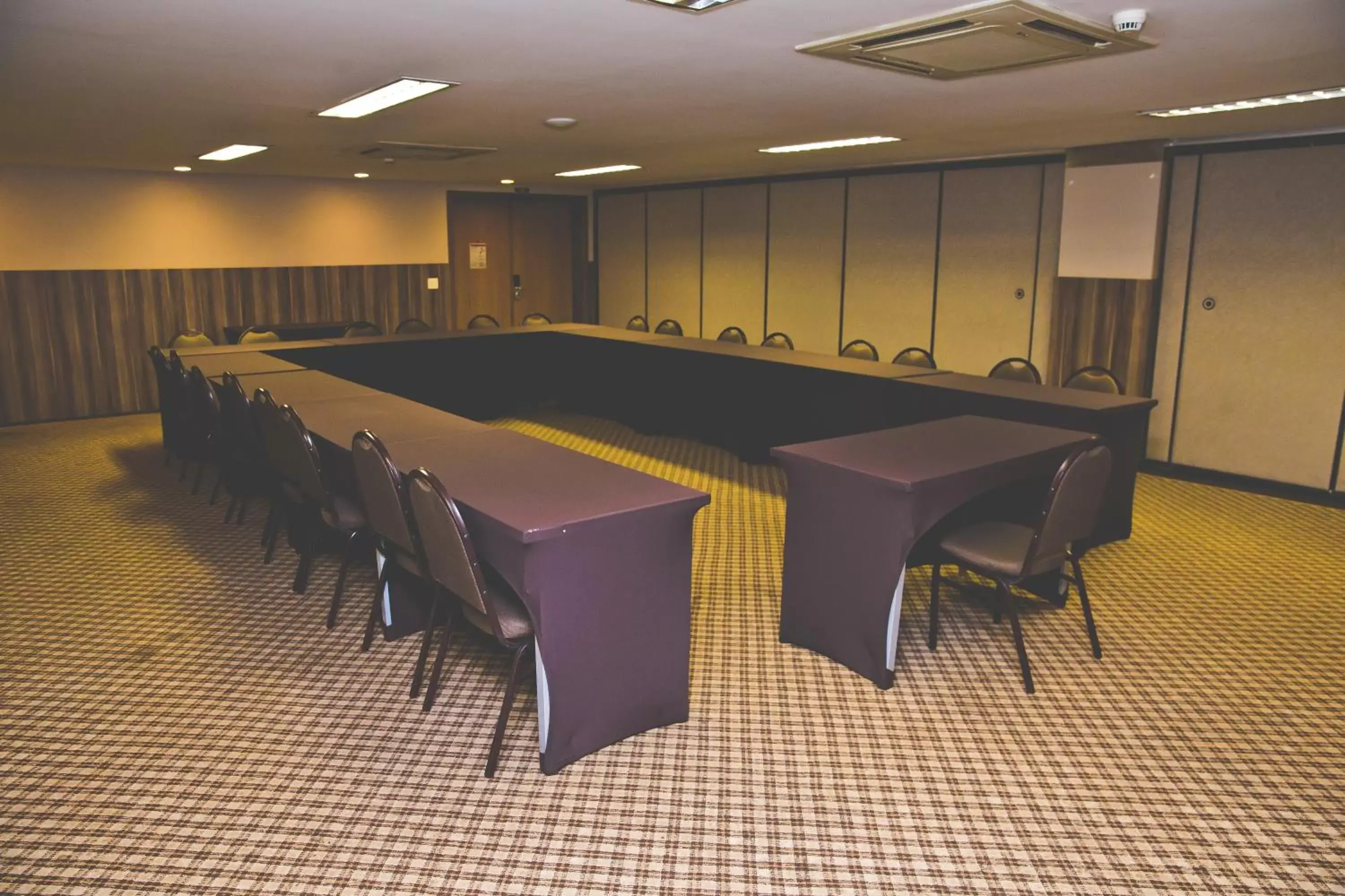 Banquet/Function facilities in Comfort Hotel Araraquara