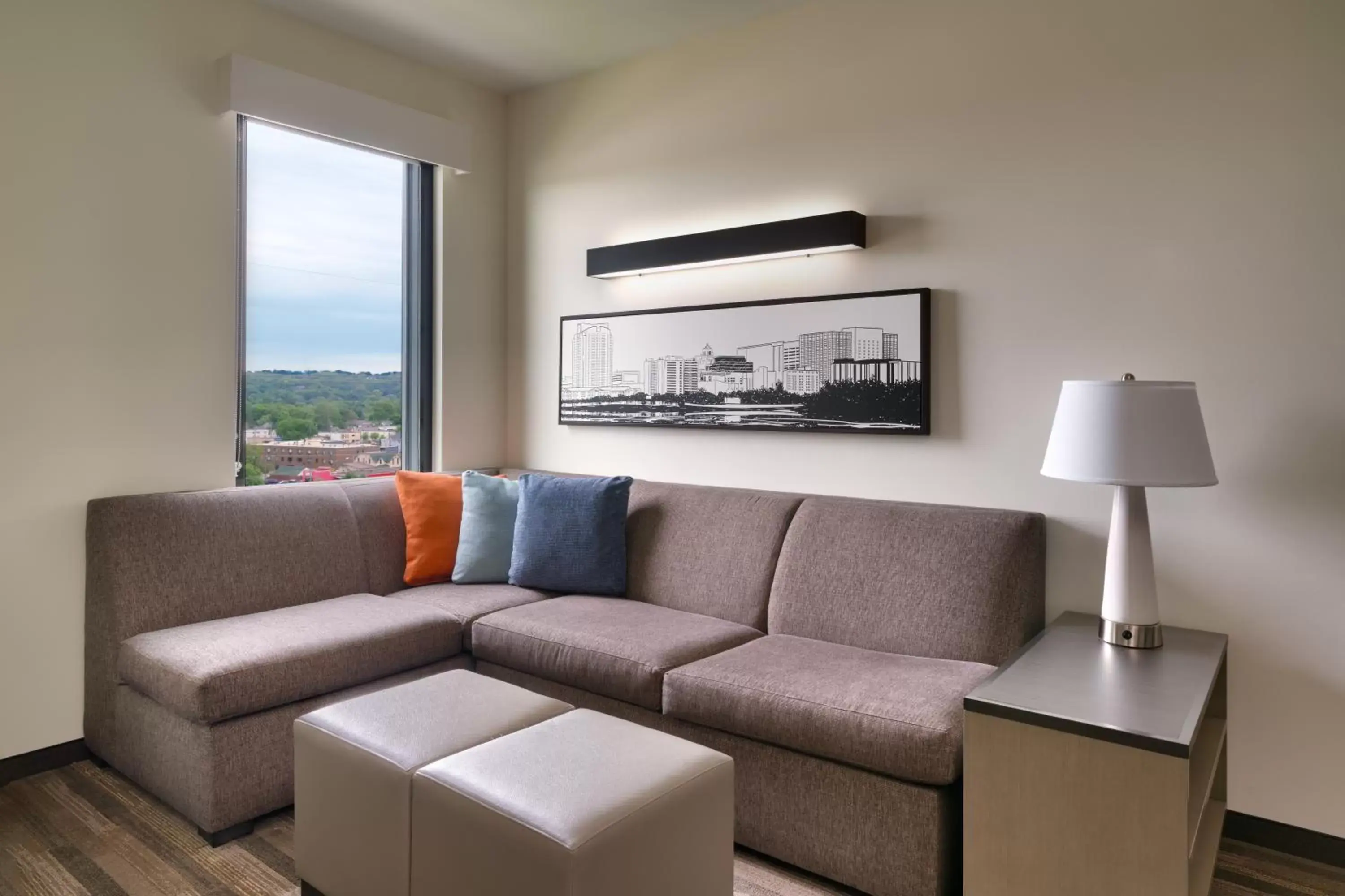 Living room, Seating Area in Hyatt House Rochester Mayo Clinic Area