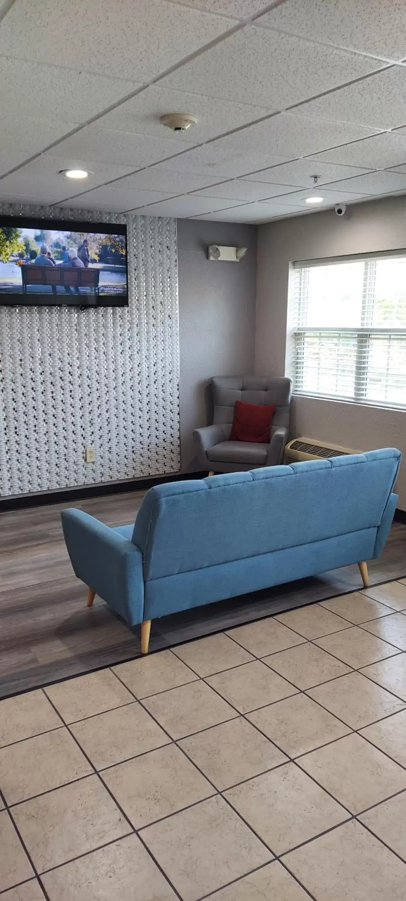 Lobby/Reception in Microtel Inn & Suites by Wyndham Hoover/Birmingham