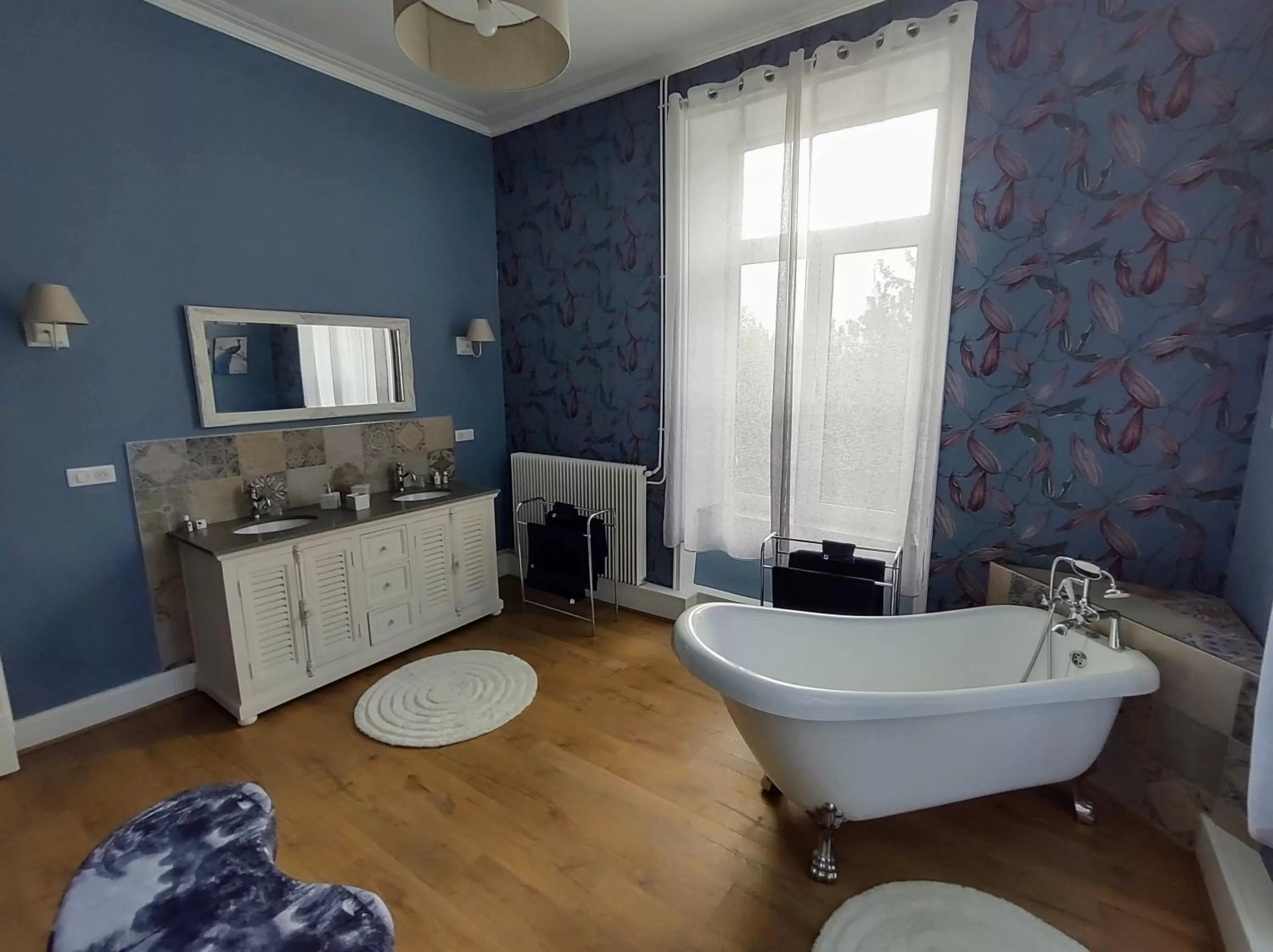 Bathroom in Maison Grandsire Chambres D'Hôtes