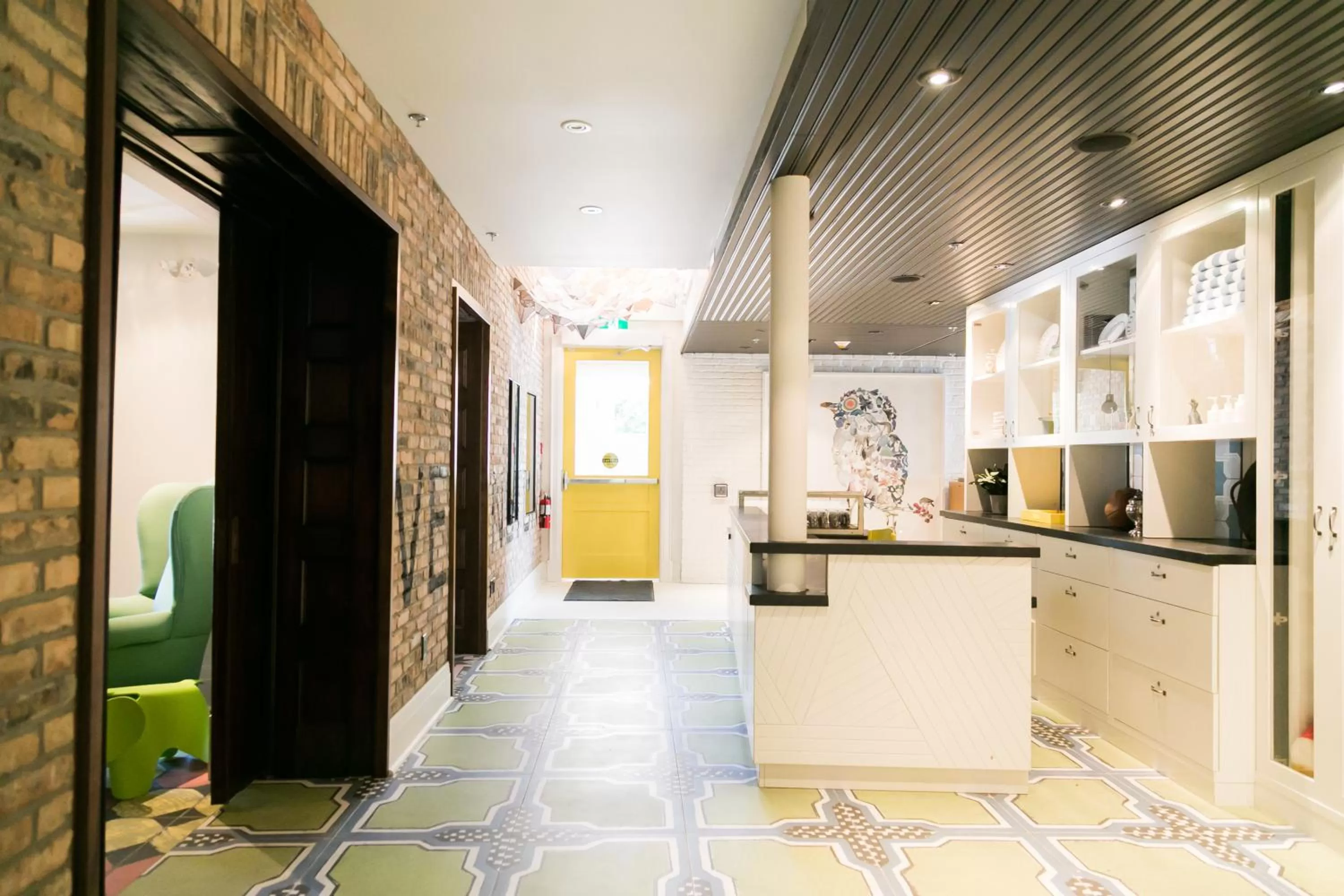 Lobby or reception in Drake Devonshire and Motor Inn