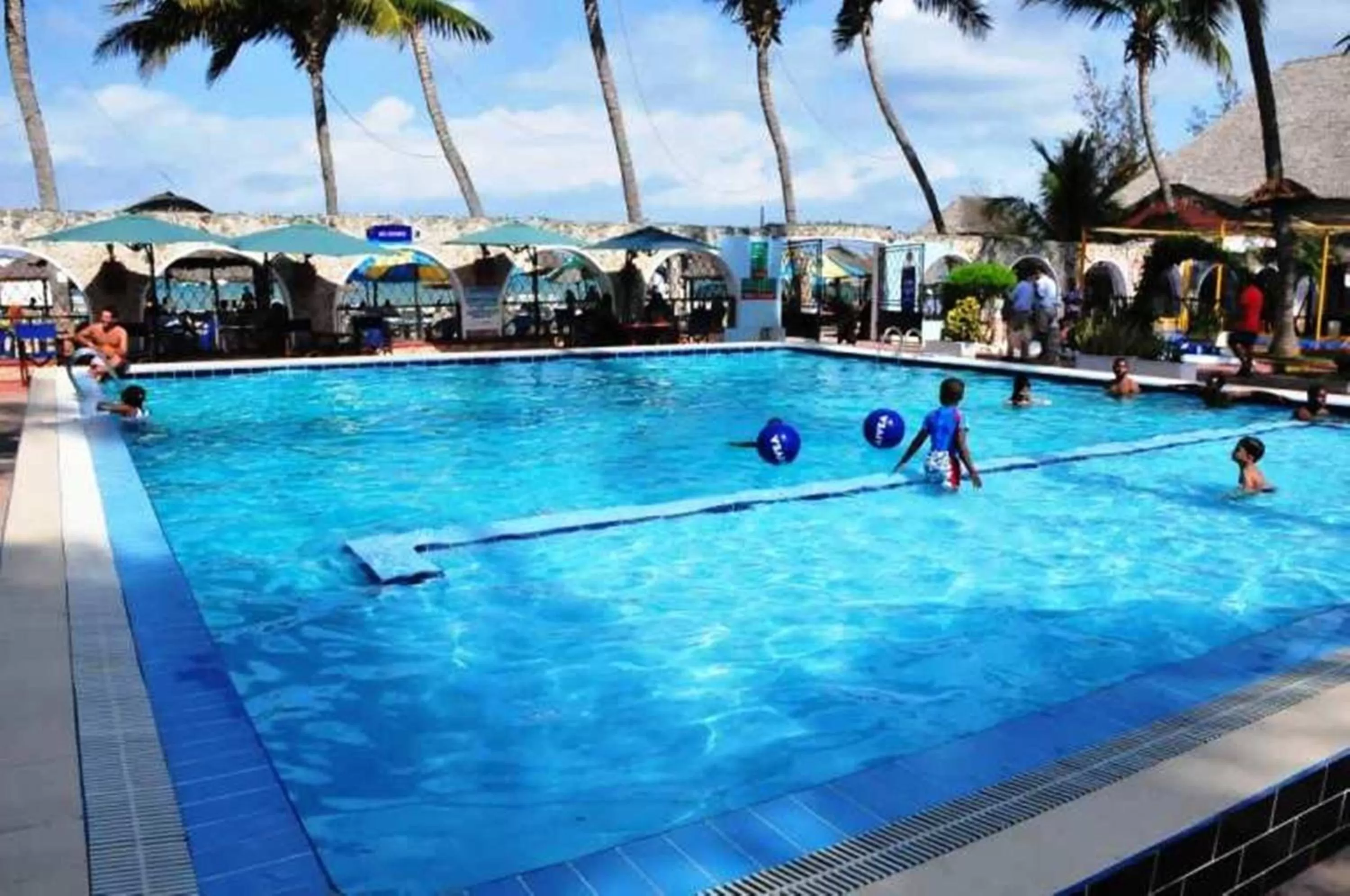 Day in Best Western Jangwani Sea Breeze Resort