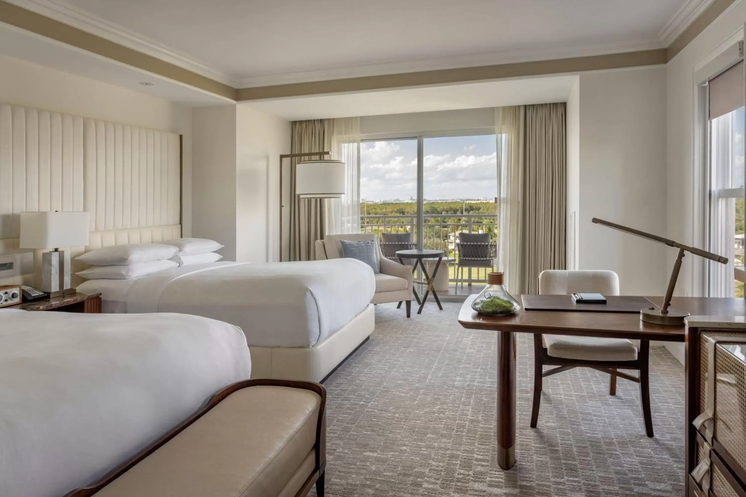 Club Lounge Access, 2 Queen Beds, Lakefront View, Pool View, Guest Room in The Ritz-Carlton Orlando, Grande Lakes