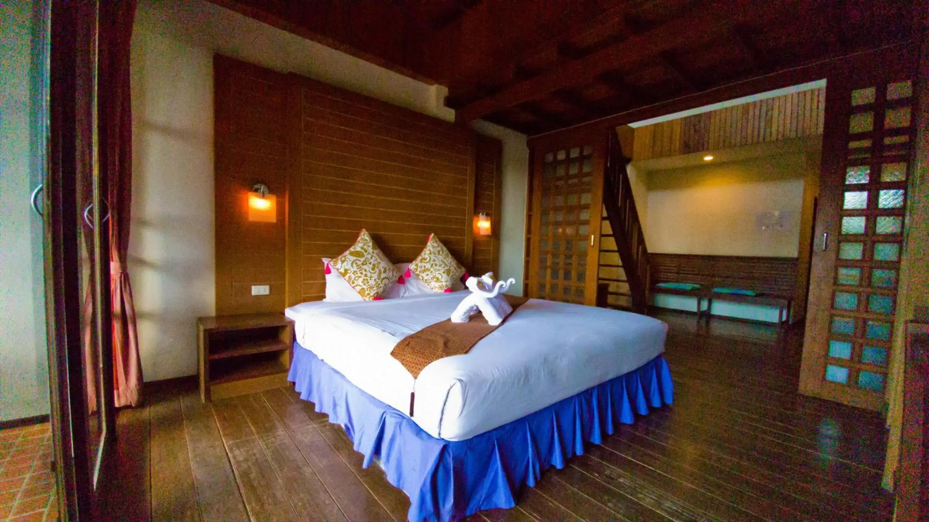 Bed in Sasitara Residence