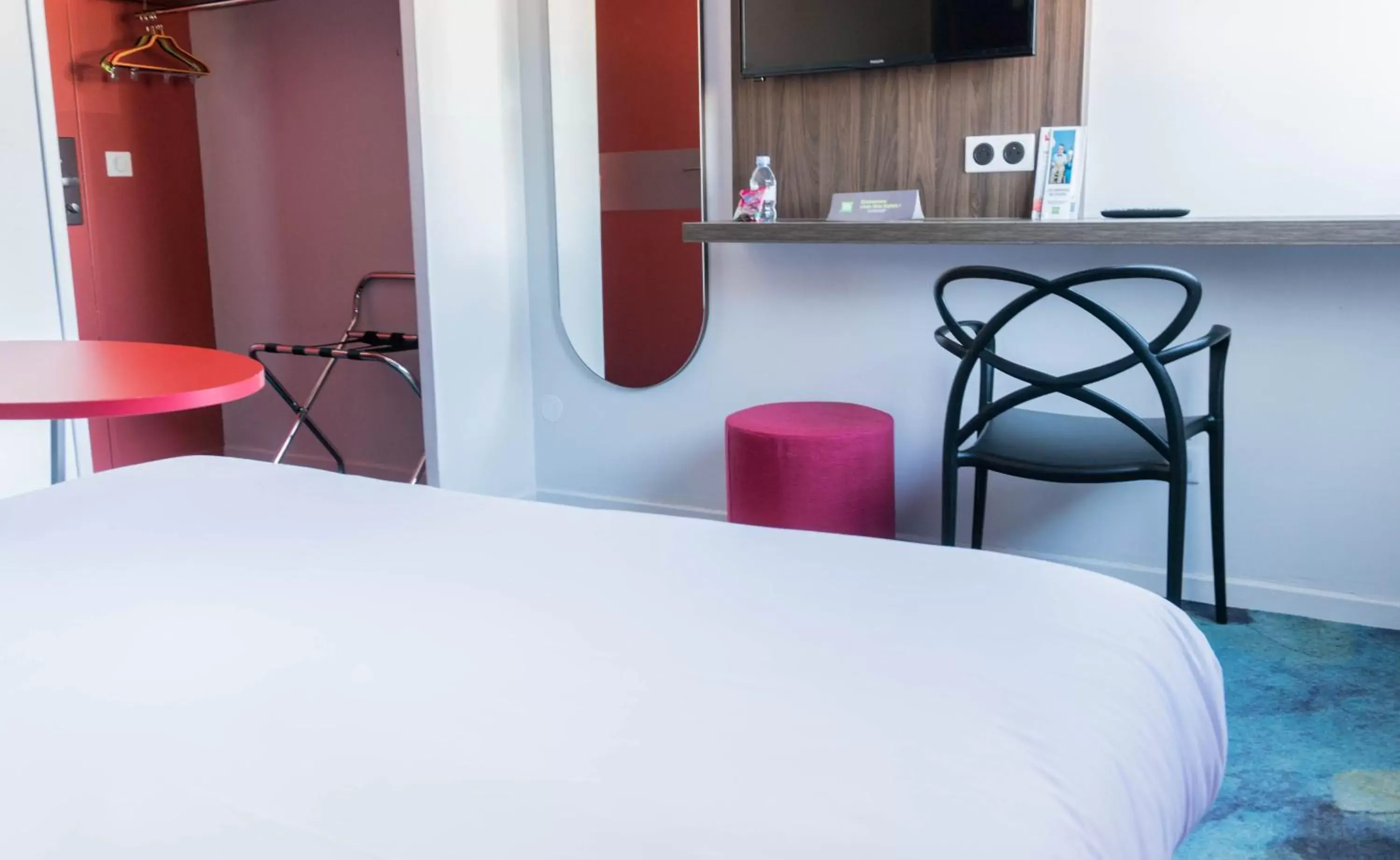 Bed in ibis Styles Perpignan Canet En Roussillon