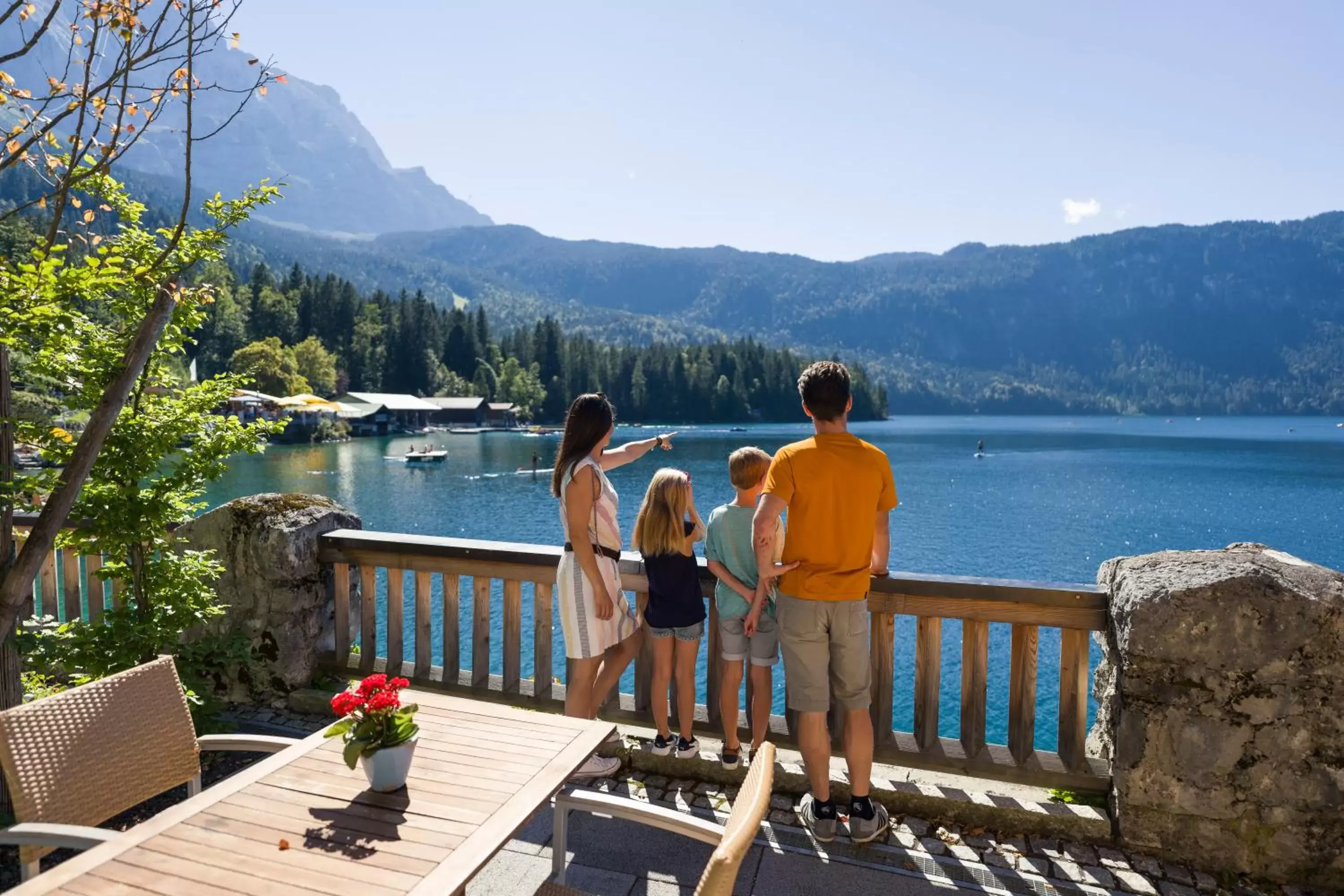 Property building in Eibsee Hotel