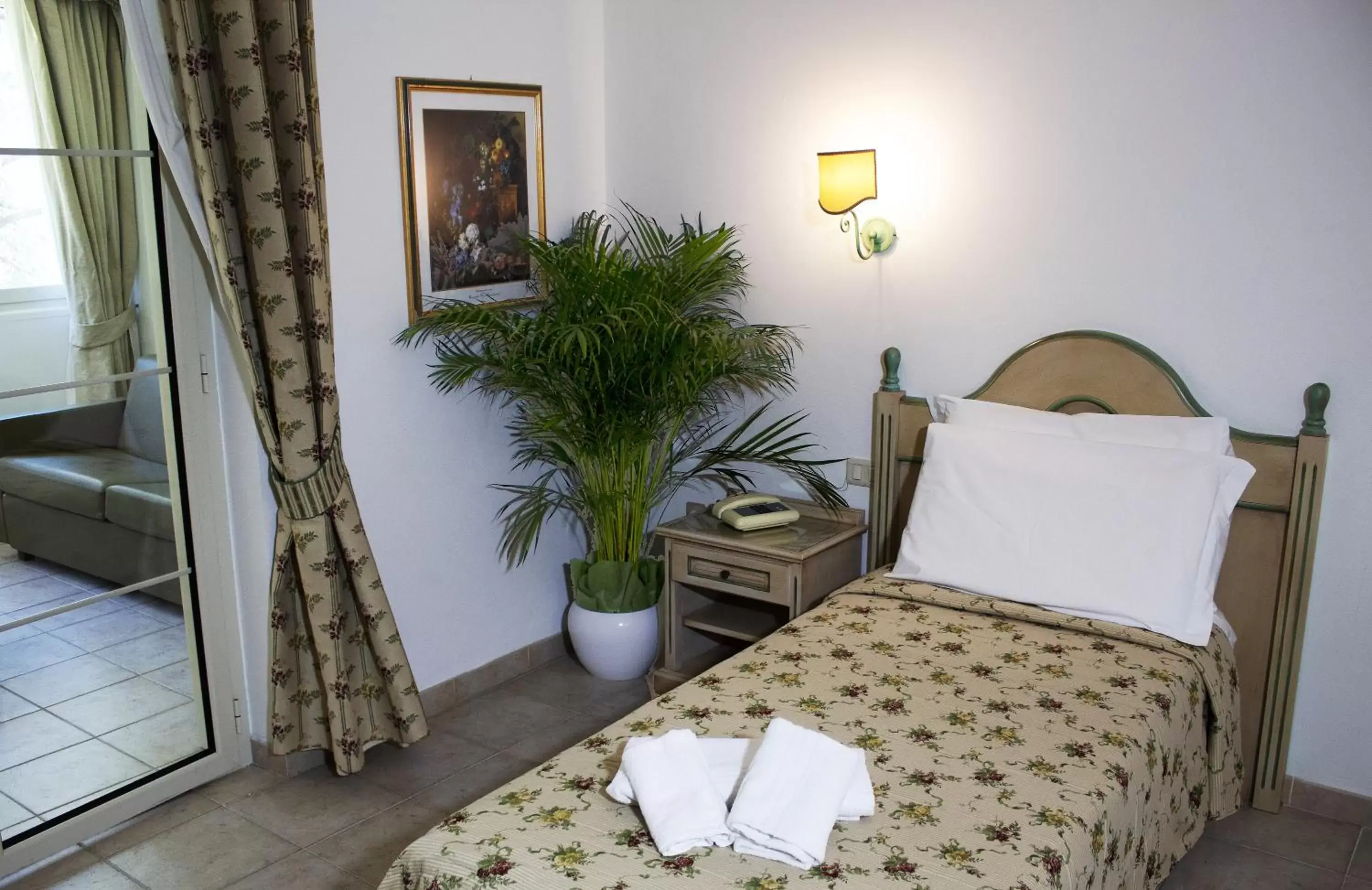 Bedroom, Bed in Toscana Wellness Resort