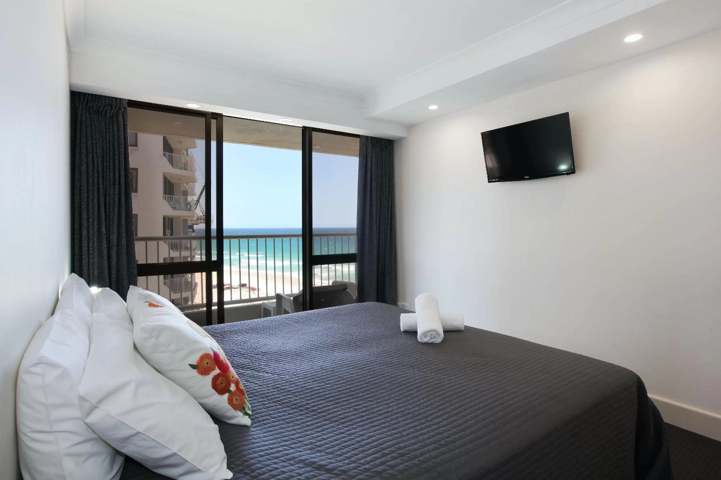 Balcony/Terrace, Bed in The Breakers