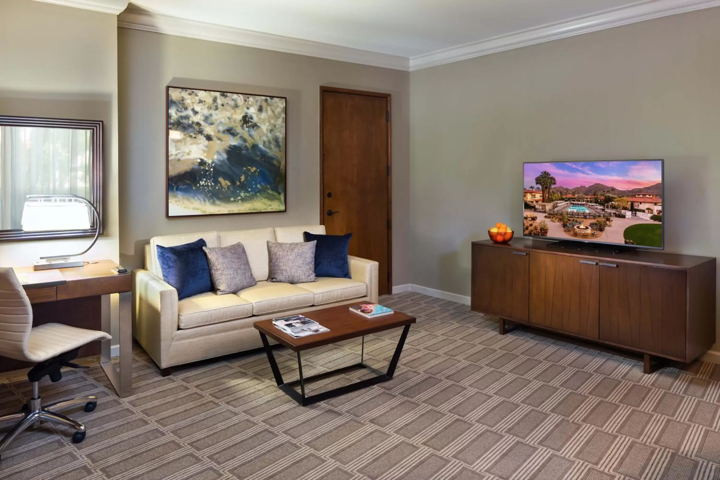 Living room, Seating Area in Miramonte Indian Wells Resort & Spa
