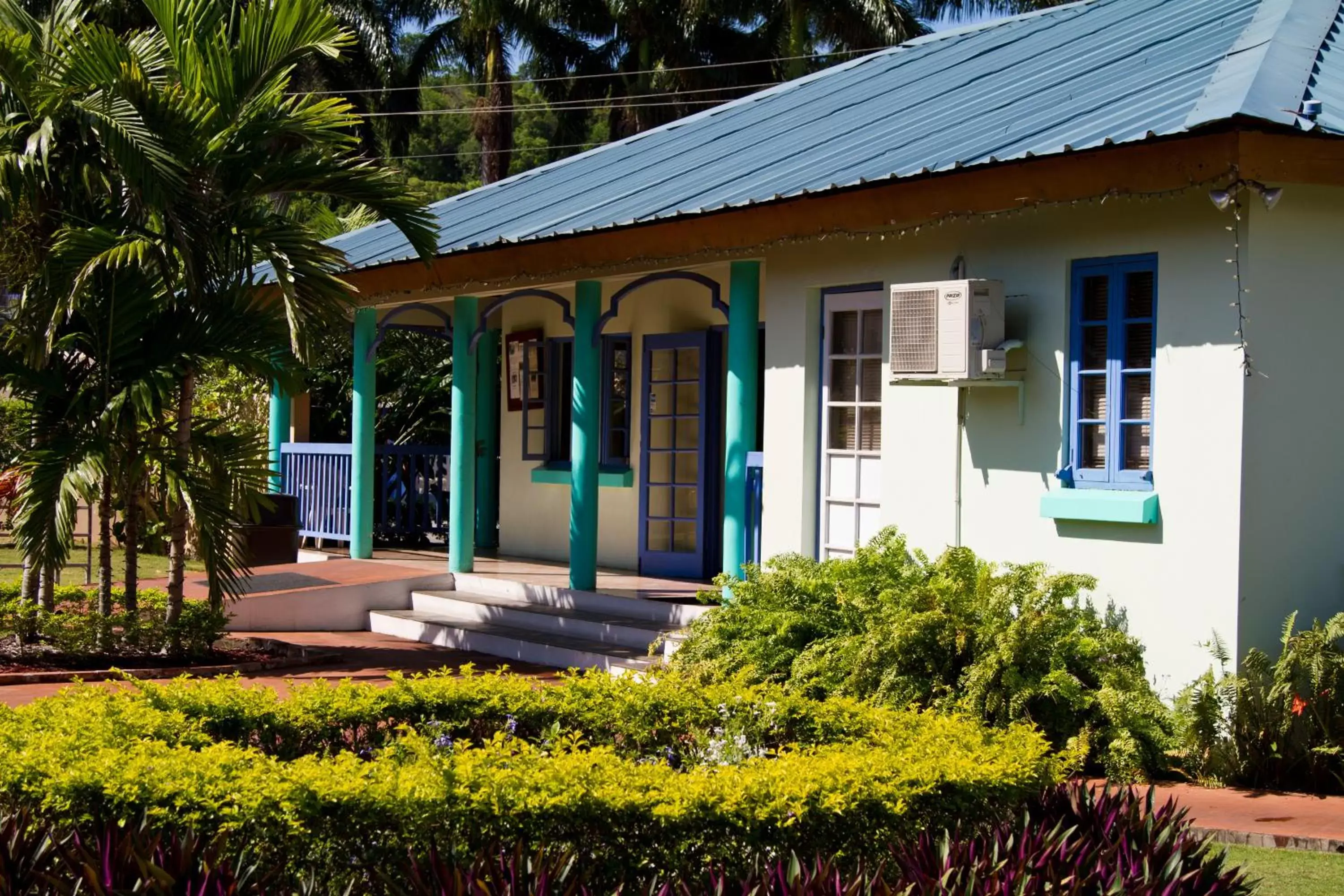 Facade/entrance, Property Building in Toby's Resort