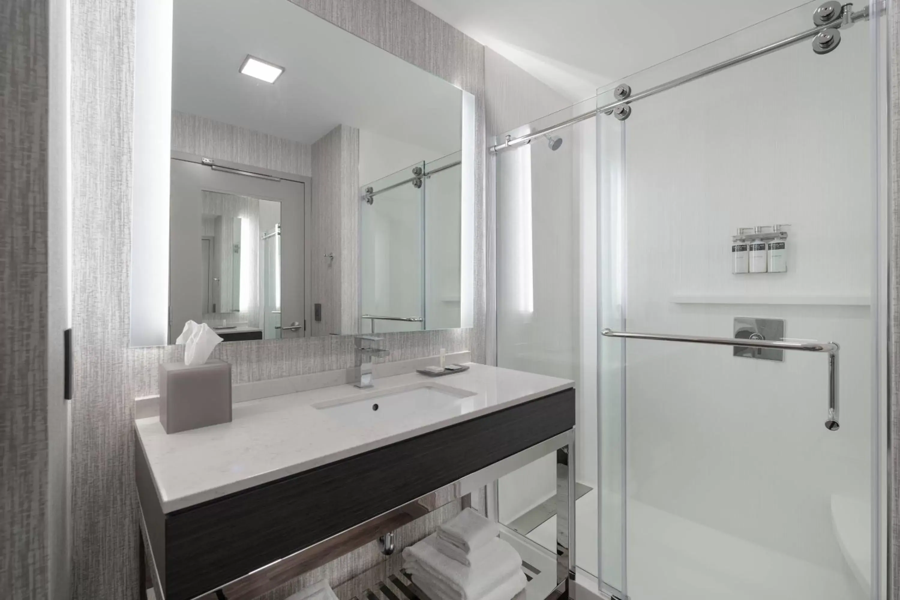 Bathroom in TownePlace Suites by Marriott Boston Medford