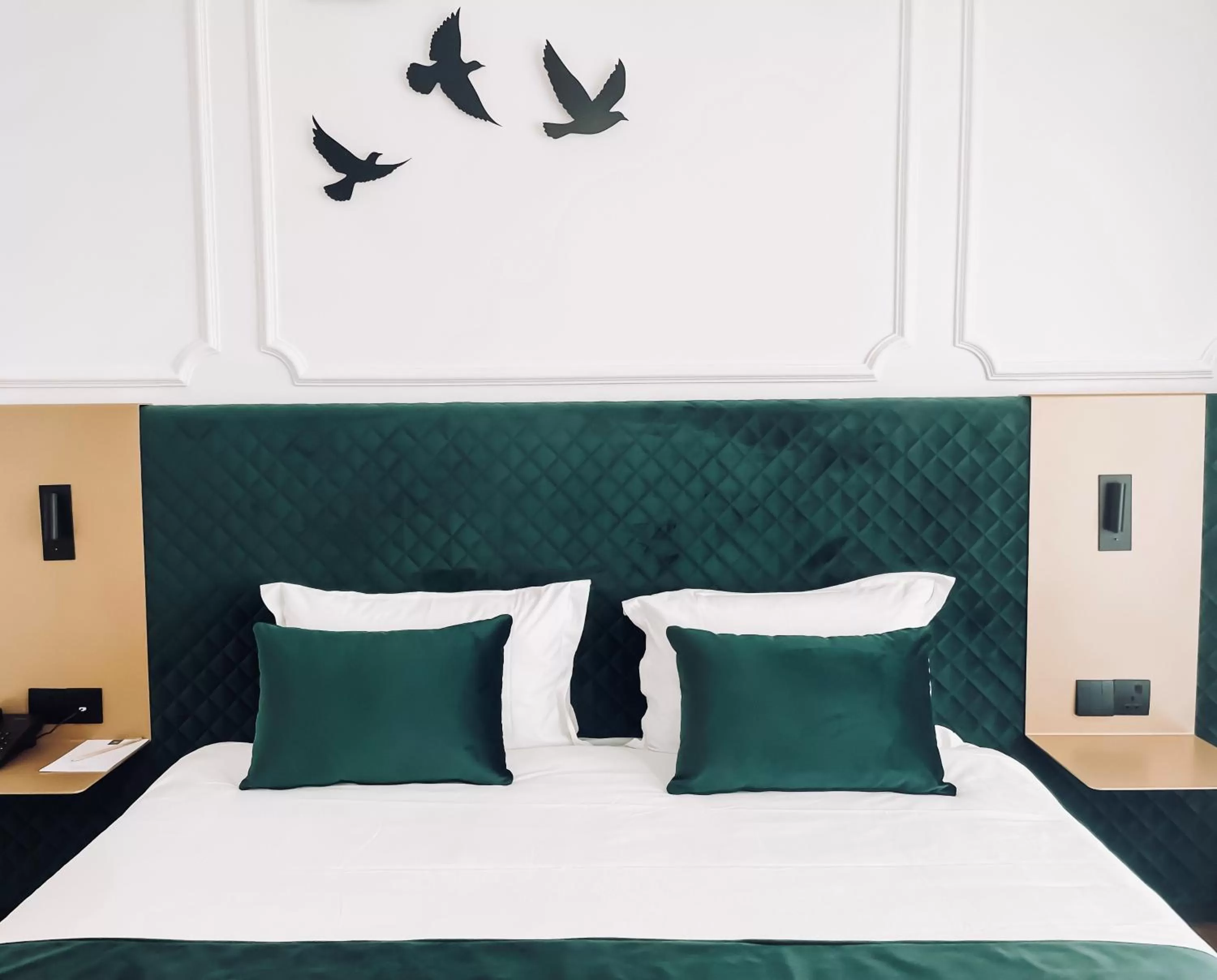 Bedroom, Bed in Ajax Hotel