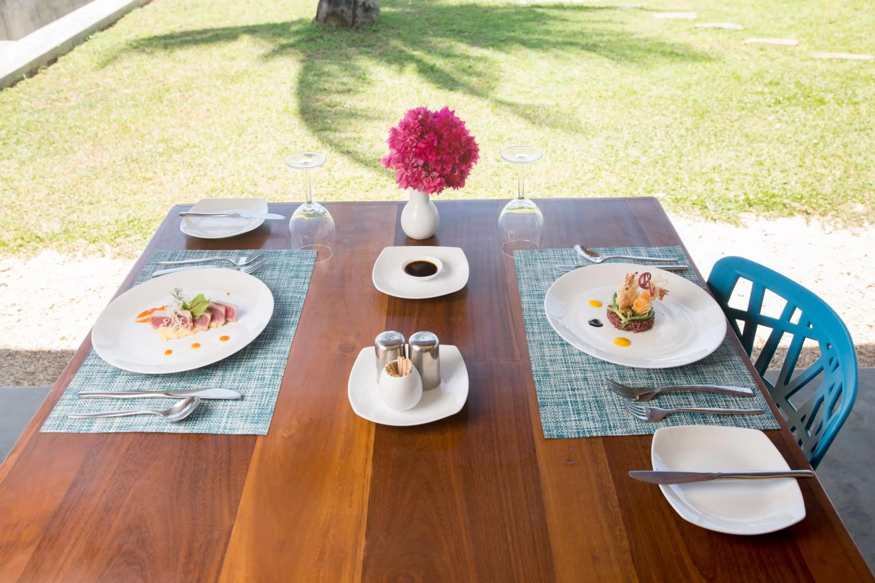 Food in LakRaj Heritage