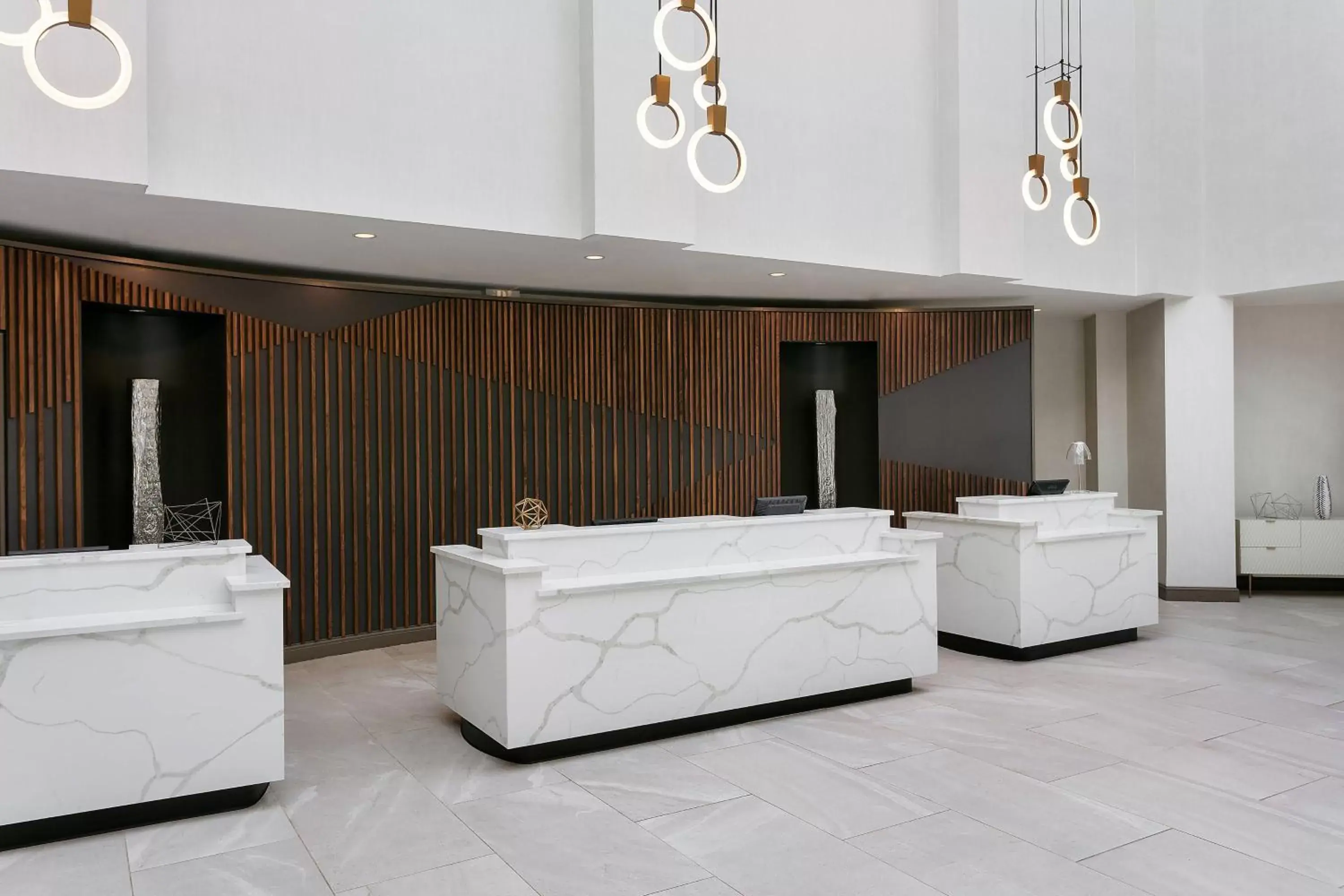 Lobby or reception, Seating Area in Delta Hotels by Marriott Woodbridge