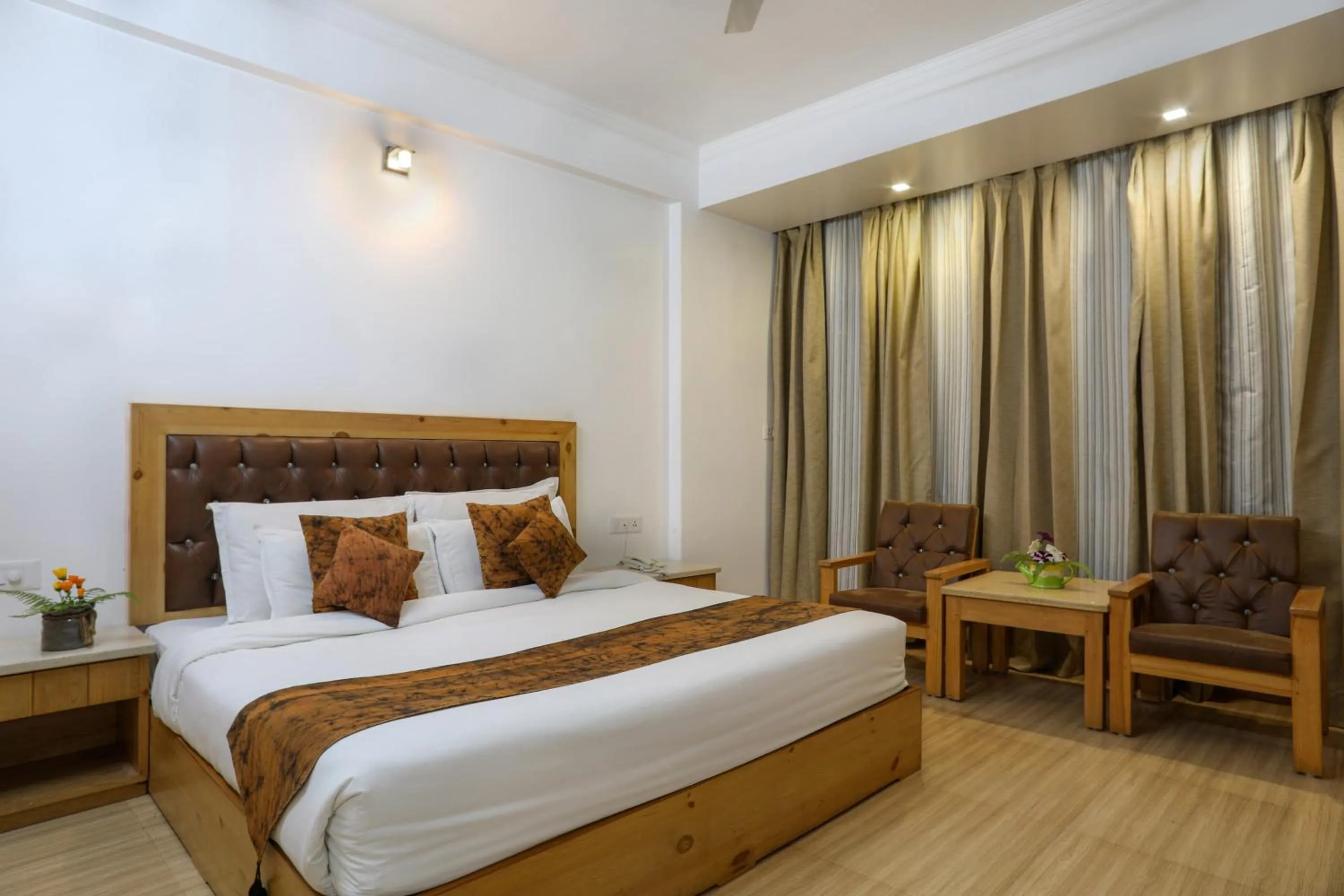 Bed in The Mountain Quail