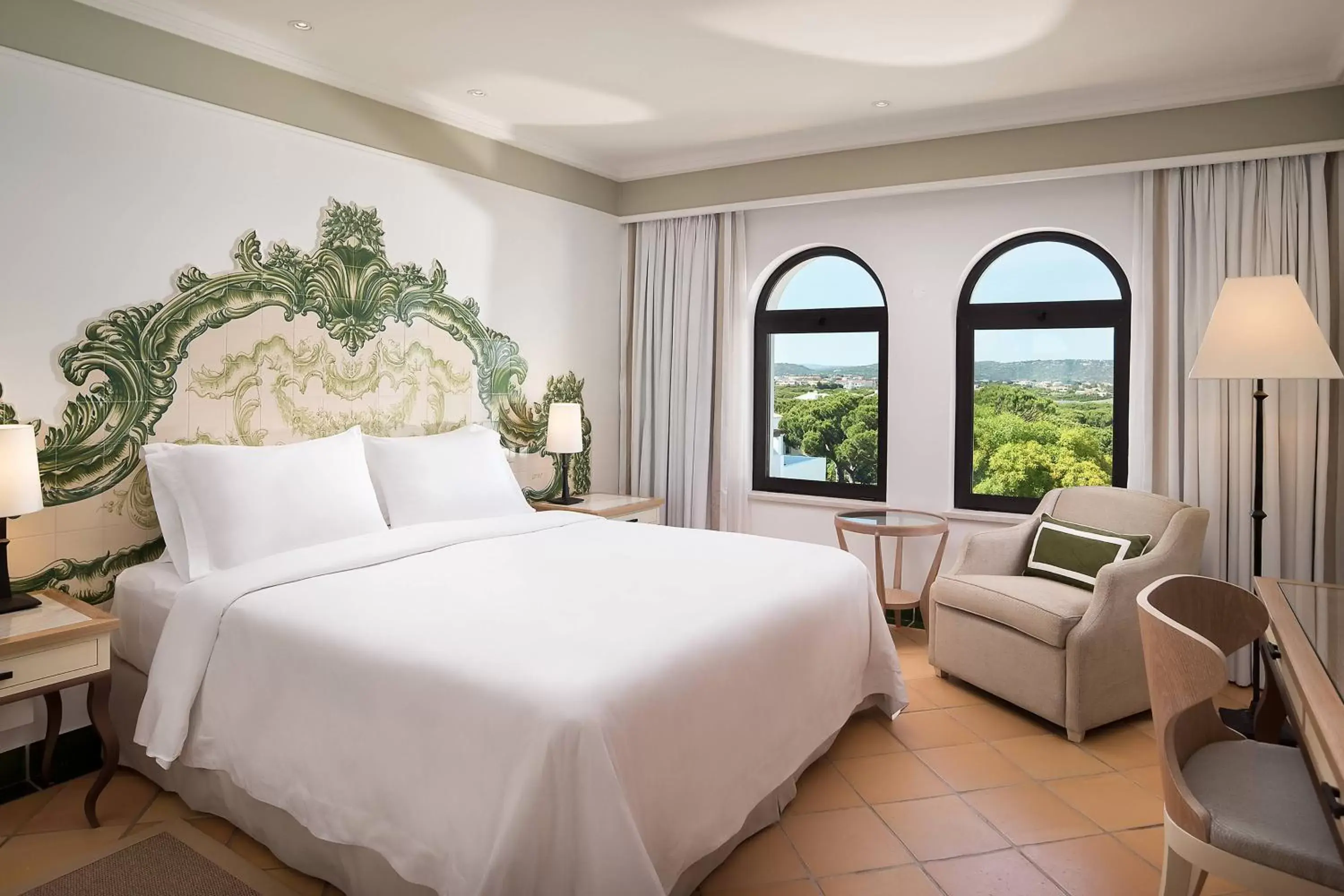 Bedroom in Pine Cliffs Hotel, a Luxury Collection Resort, Algarve