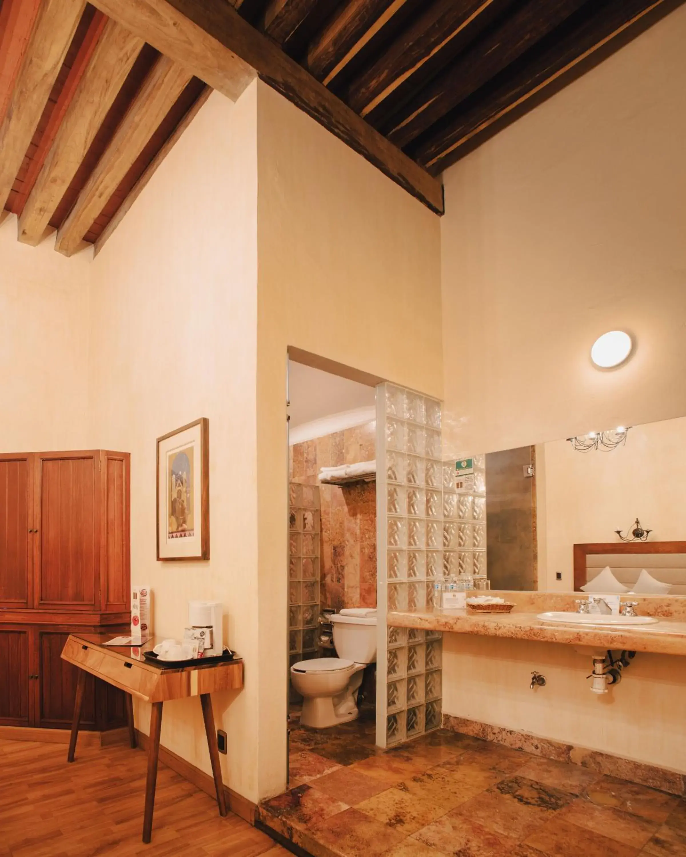 Bathroom in Hotel Casa Antigua