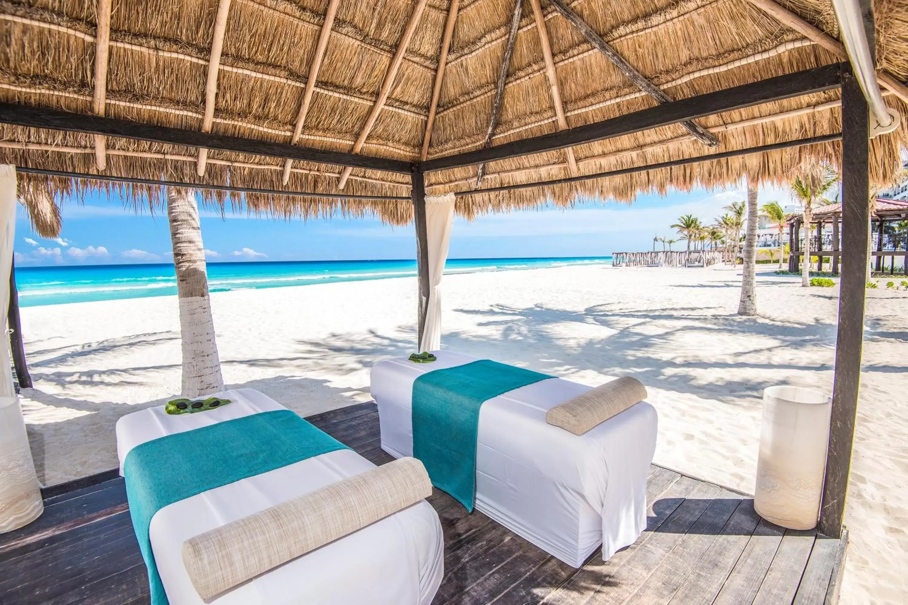 Activities, Beach in Wyndham Alltra Cancun All Inclusive Resort