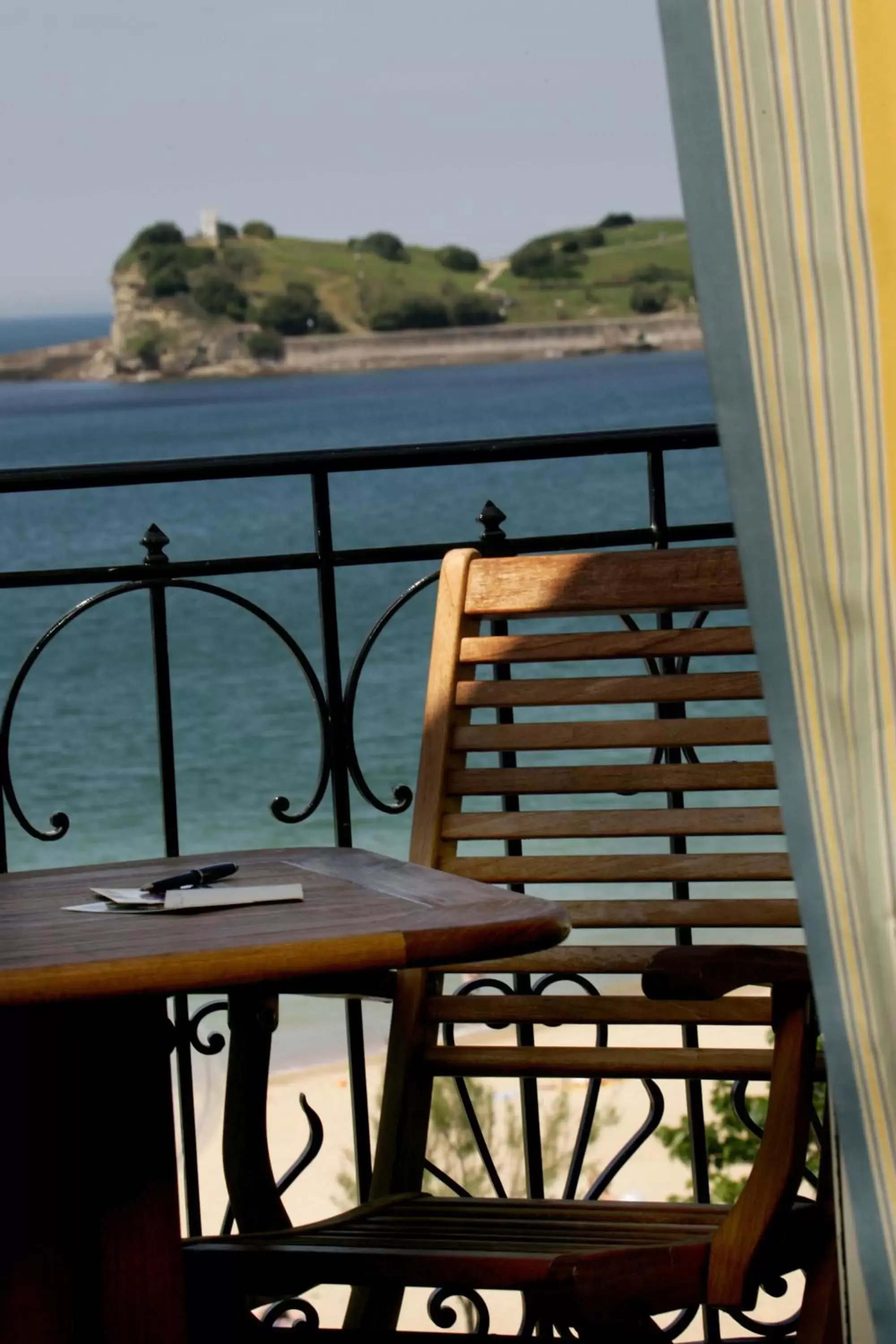 Balcony/Terrace in Hôtel de la Plage - Saint Jean de Luz