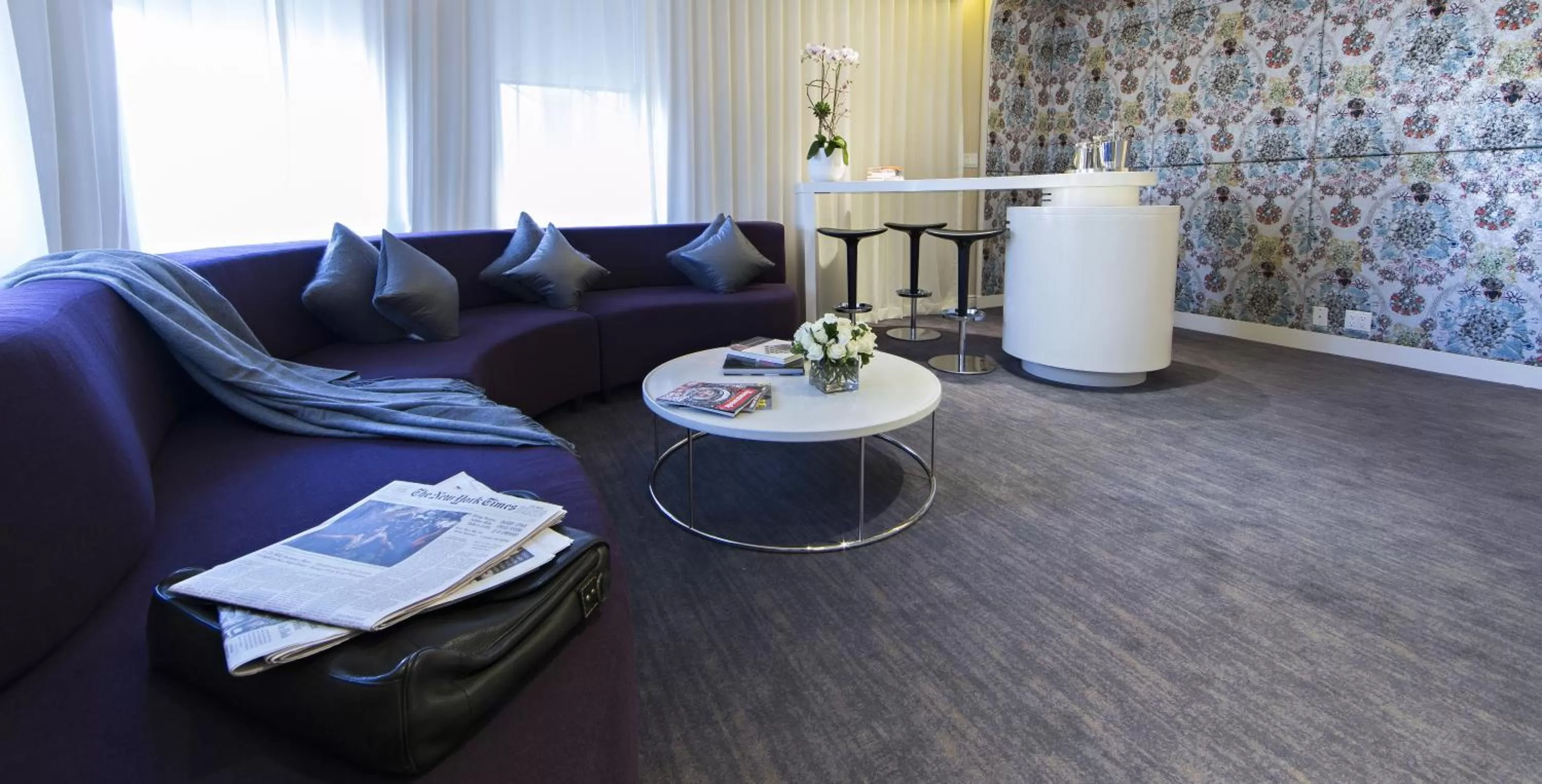 Living room in Dream Midtown, by Hyatt